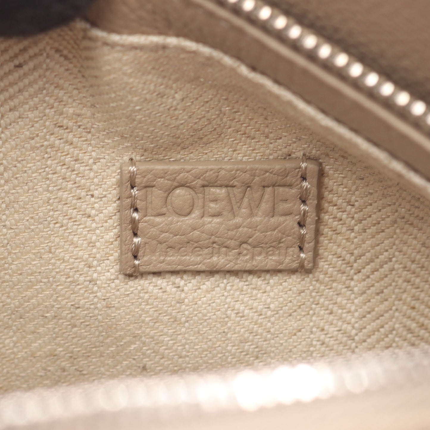 パズルエッジ ミニ 2WAY ハンドバッグ レザー ベージュ ロエベ バッグ LOEWE