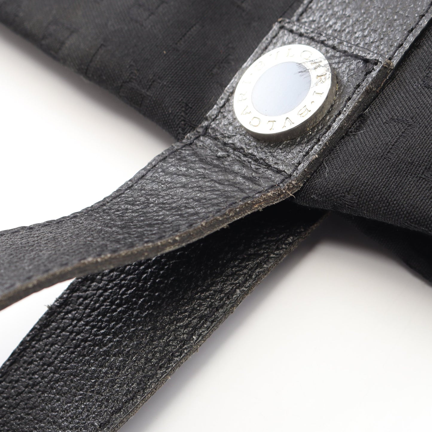 ロゴマニア ハンドバッグ キャンバス レザー ブラック ブルガリ バッグ BVLGARI