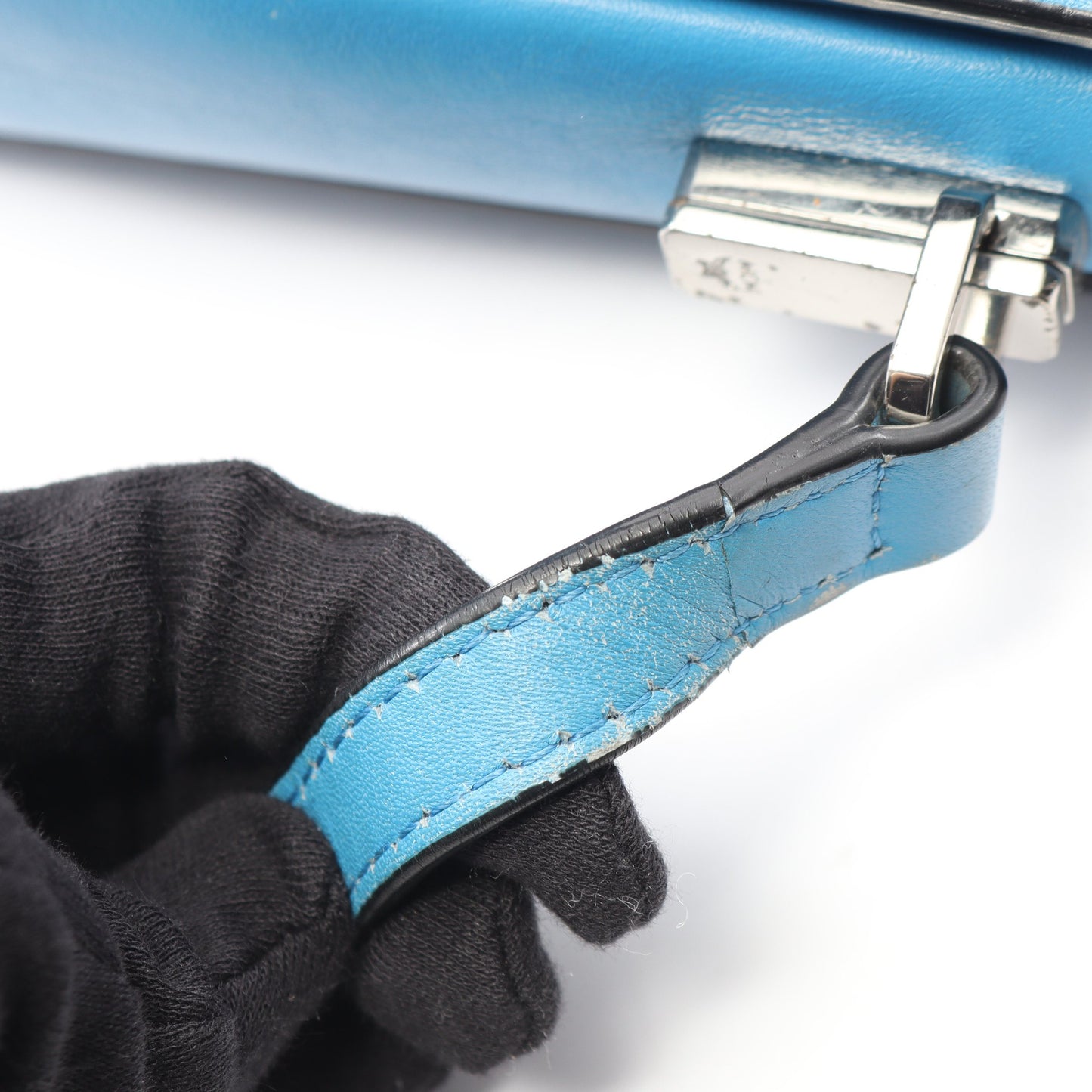 ショルダーバッグ レザー ブルー エムシーエム バッグ MCM