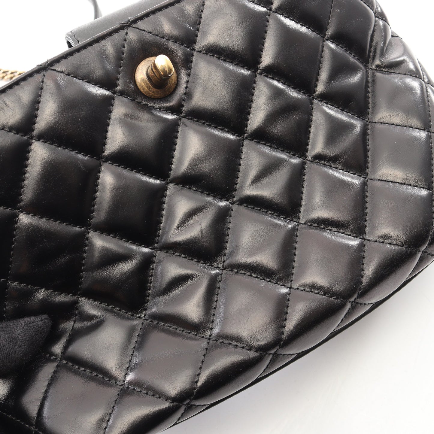 マトラッセ 2WAY チェーンショルダーバッグ レザー ブラック ゴールド金具 シャネル バッグ CHANEL