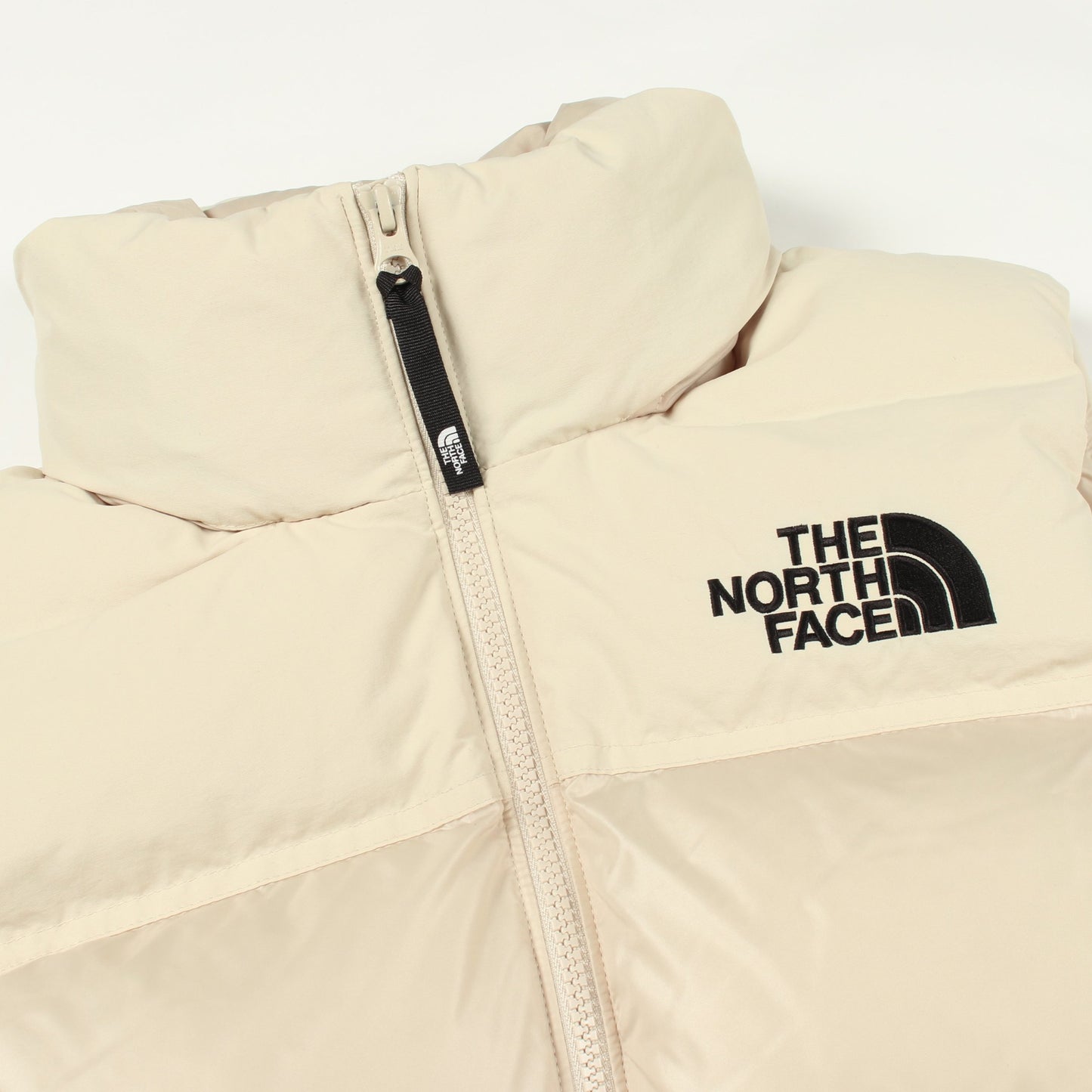 NUPTSE ON BALL VEST フード付き 中綿 ベスト ナイロン アイボリー ザノースフェイス ホワイトレーベル