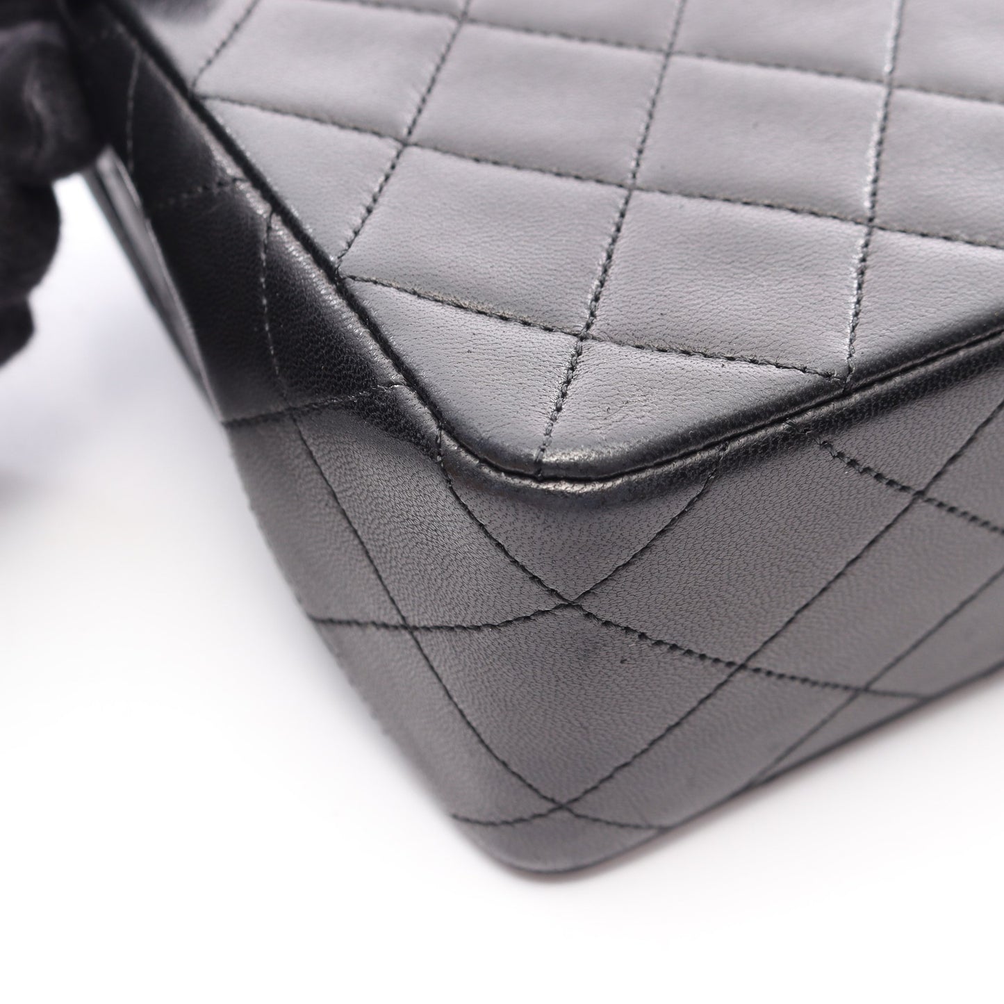 ミニマトラッセ20 チェーンショルダーバッグ ラムスキン ブラック ゴールド金具 シャネル バッグ CHANEL