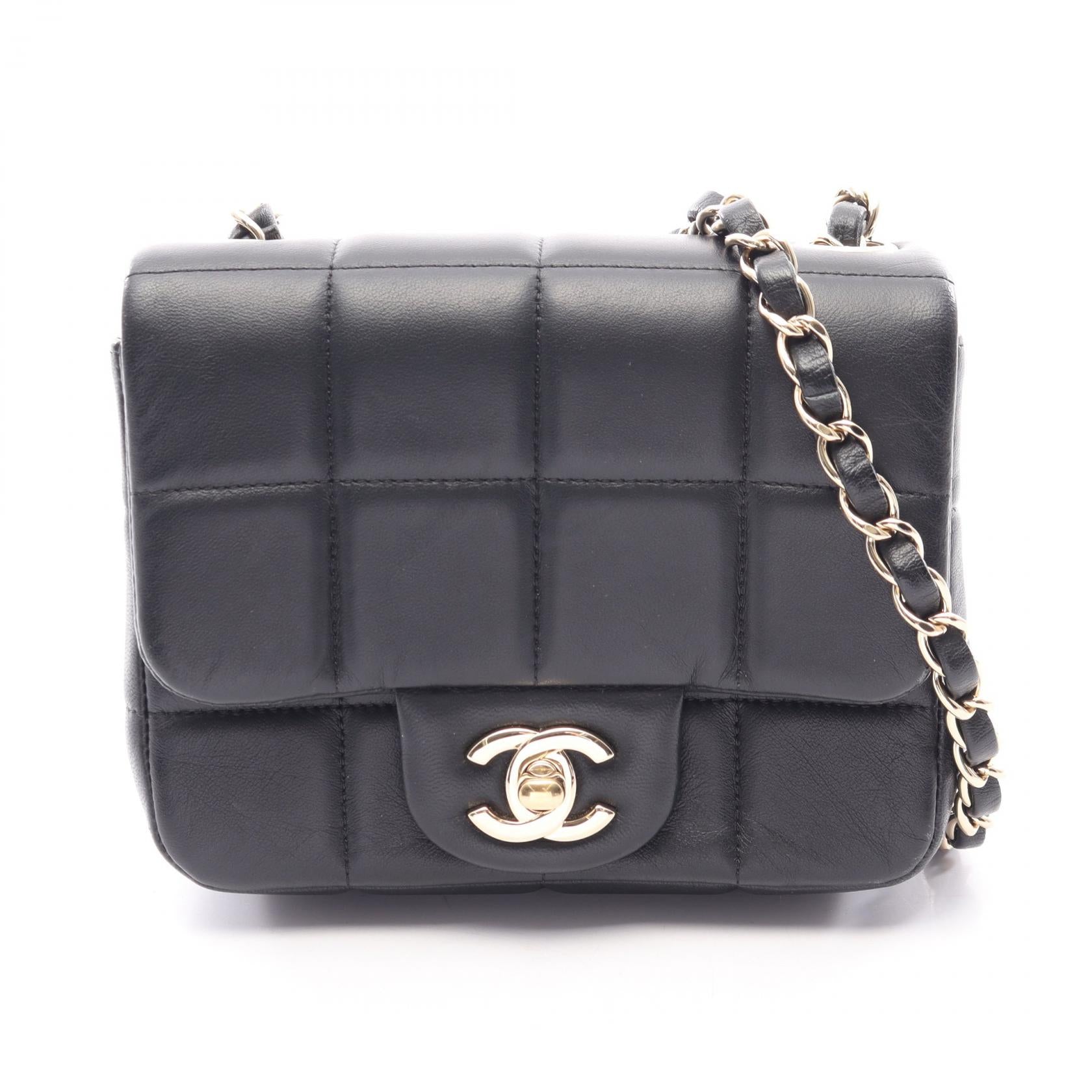 CHANEL チョコバー ラムスキン チェーン ショルダー バッグ シャネル チョコバー ラムスキン チェーンショルダーバッグ ネイビー