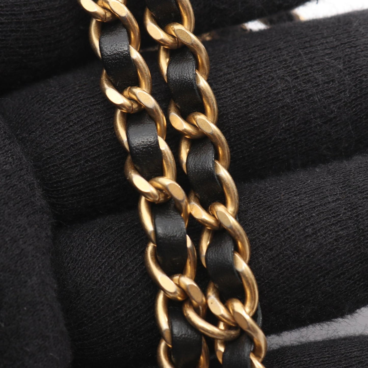 マトラッセ チェーンウォレット キャビアスキン ブラック ゴールド金具 シャネル バッグ CHANEL