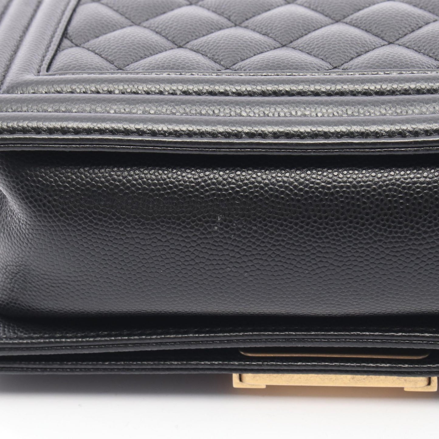 ボーイシャネル スモール チェーンショルダーバッグ キャビアスキン ブラック ゴールド金具 シャネル バッグ CHANEL