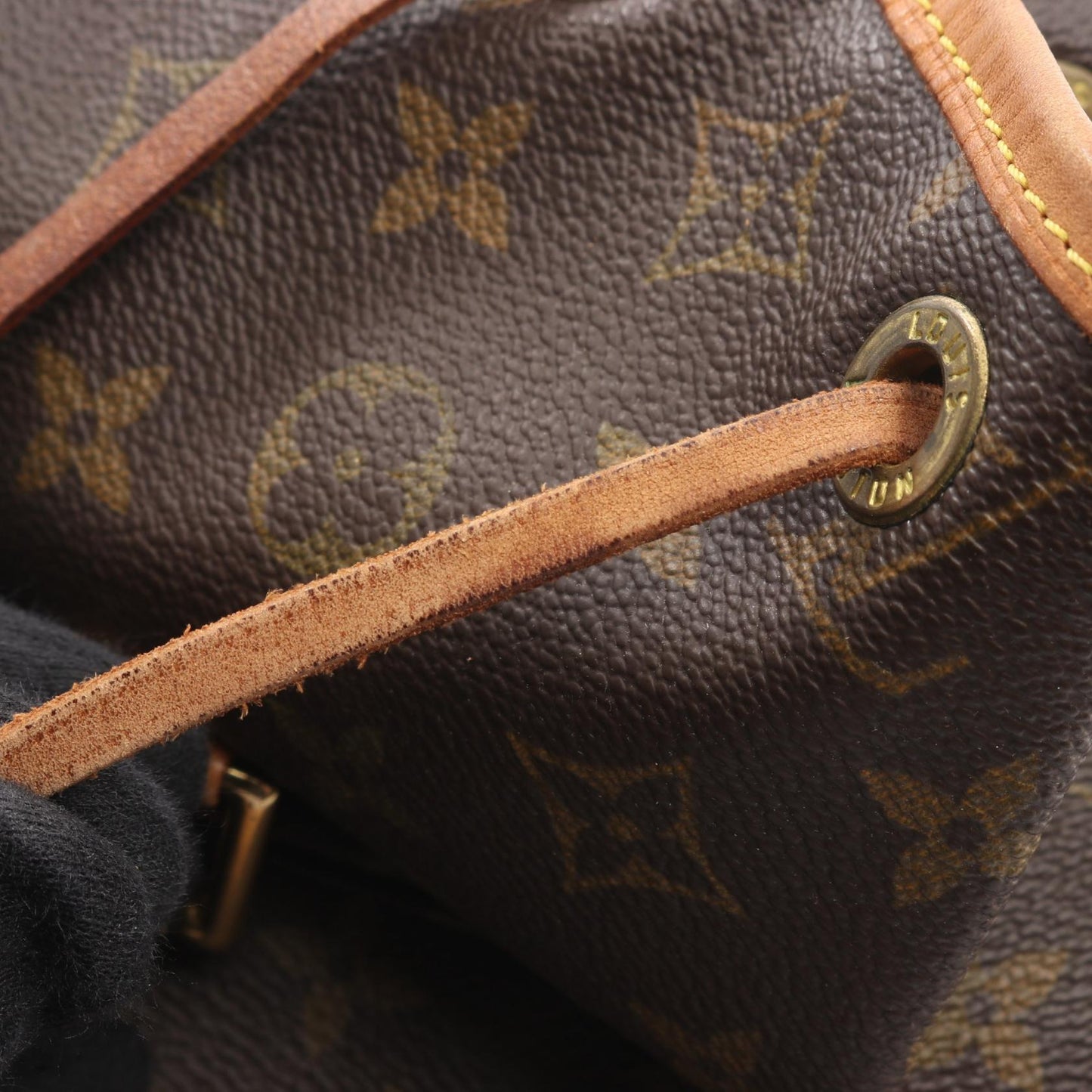 モンスリMM モノグラム バックパック リュックサック PVC レザー ブラウン ルイヴィトン バッグ LOUIS VUITTON