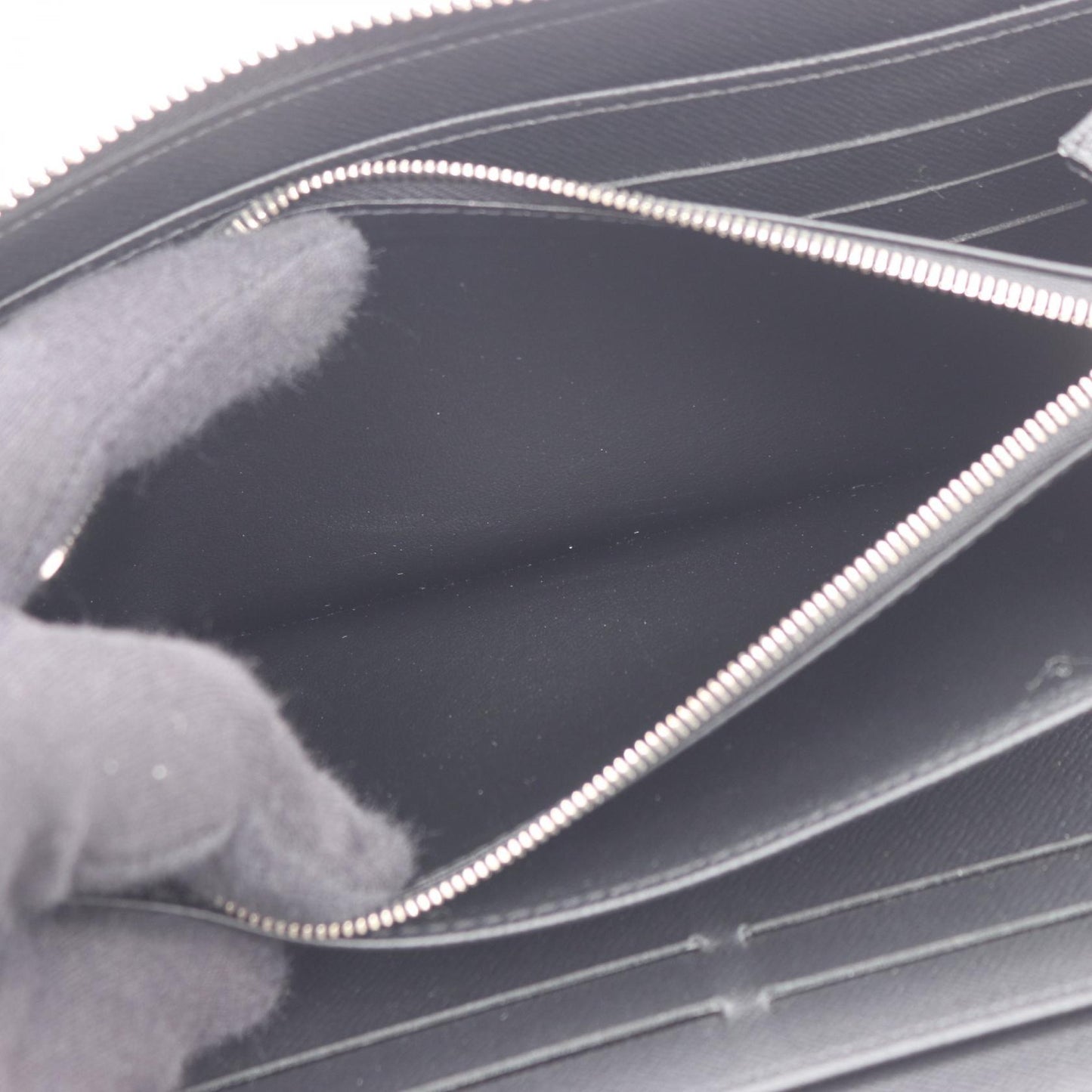 ジッピー オーガナイザー NM タイガ ラウンドファスナー長財布 レザー ブラック ルイヴィトン 財布・小物 LOUIS VUITTON