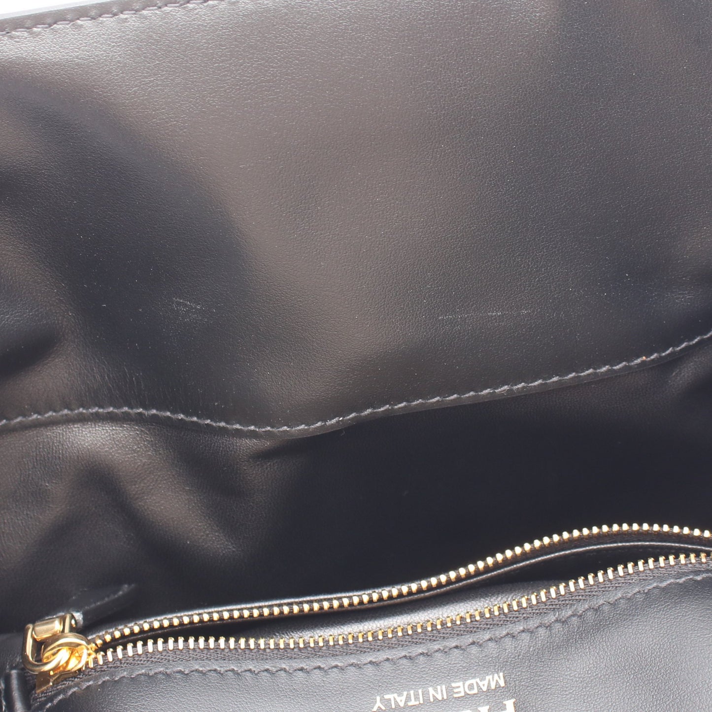 エチュード SOFTY CALF ショルダーバッグ レザー ブラック プラダ バッグ PRADA