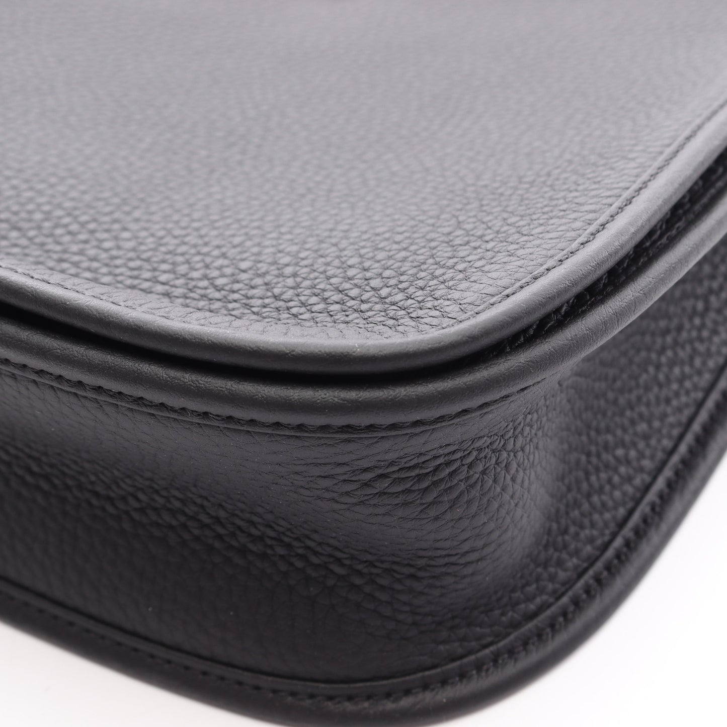 エヴリン 3 トロワ PM ショルダーバッグ トリヨンクレマンス ブラック ゴールド金具 K刻印 エルメス バッグ HERMES