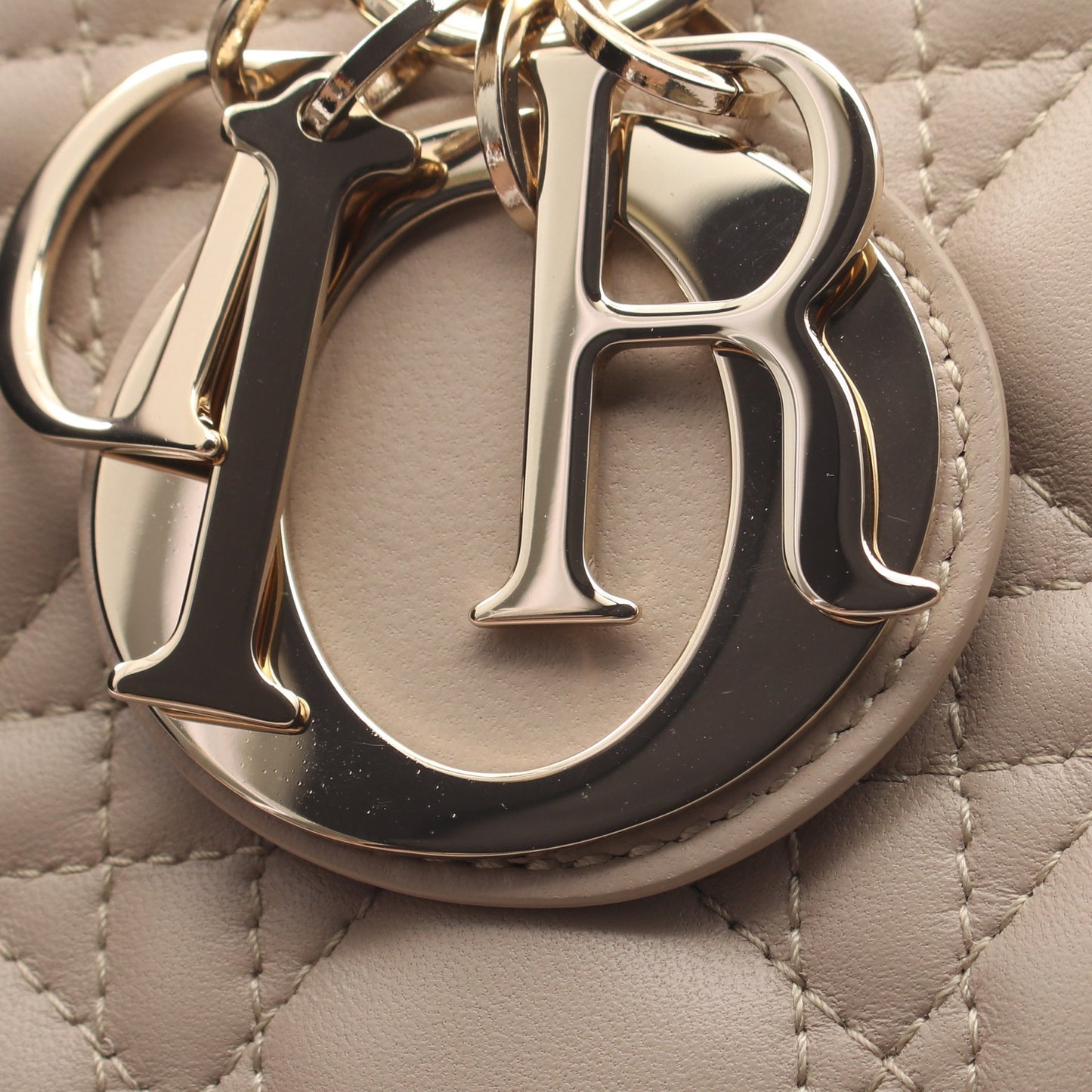Lady D-Joy ミディアム カナージュ 2WAY ハンドバッグ レザー ベージュ クリスチャンディオール バッグ Christian Dior