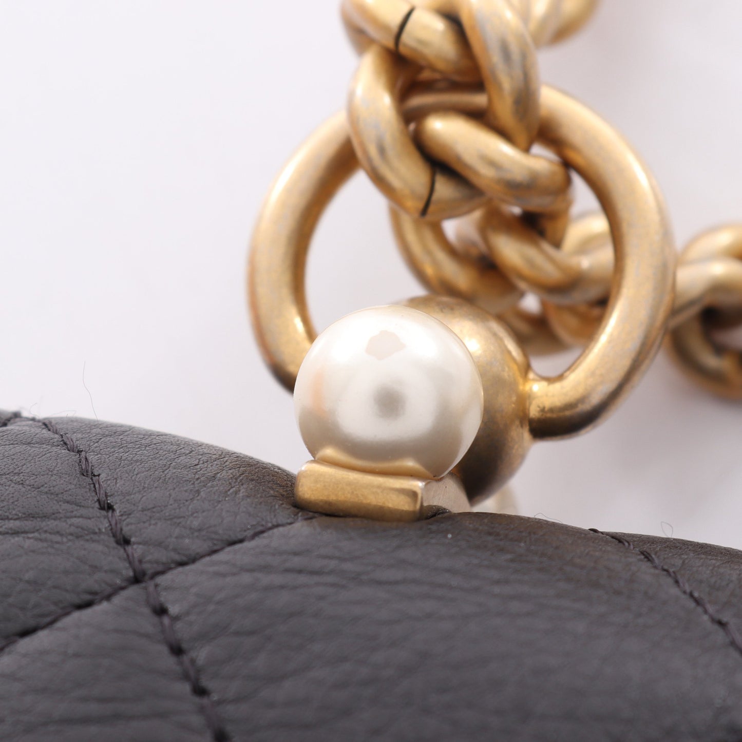 マトラッセ チェーンウォレット ラムスキン ブラック ゴールド金具 シャネル バッグ CHANEL