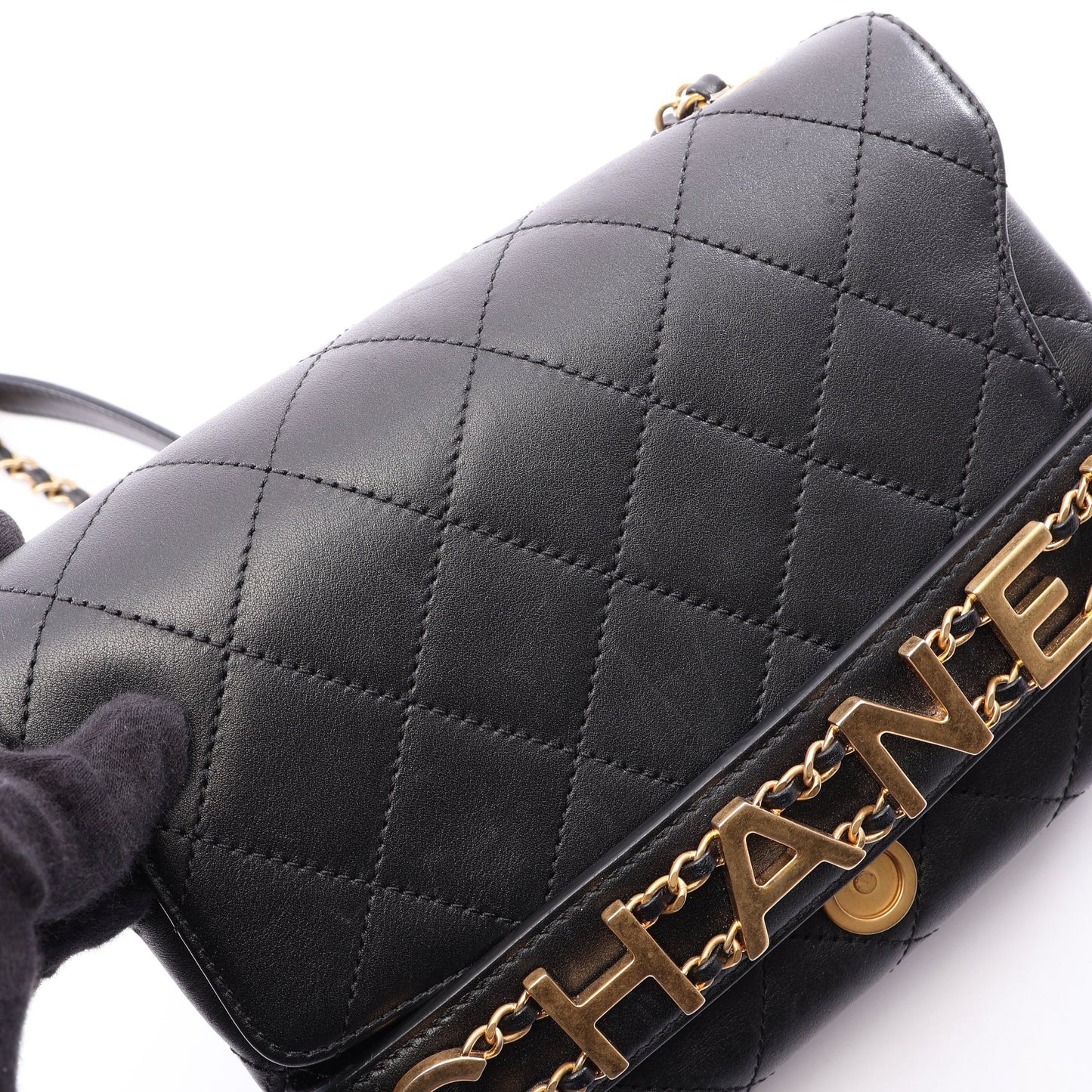 マトラッセ ロゴ チェーンショルダーバッグ ラムスキン ブラック ゴールド金具 シャネル バッグ CHANEL