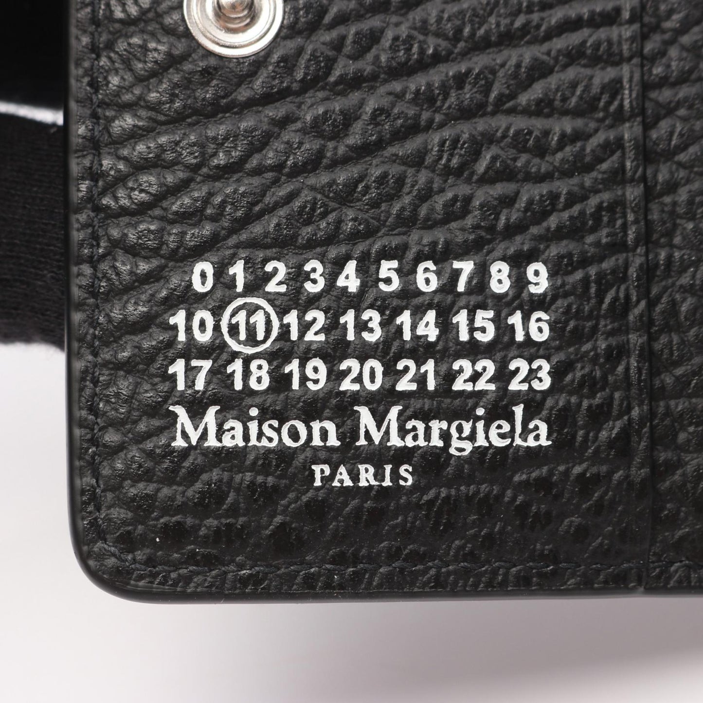 バイフォールド 二つ折り財布 レザー ブラック メゾンマルジェラ