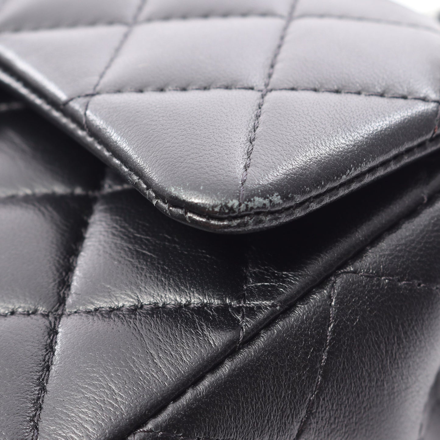 マトラッセ トップハンドル ミニ フラップ 2WAY チェーンショルダーバッグ ラムスキン ブラック ゴールド金具 シャネル バッグ CHANEL