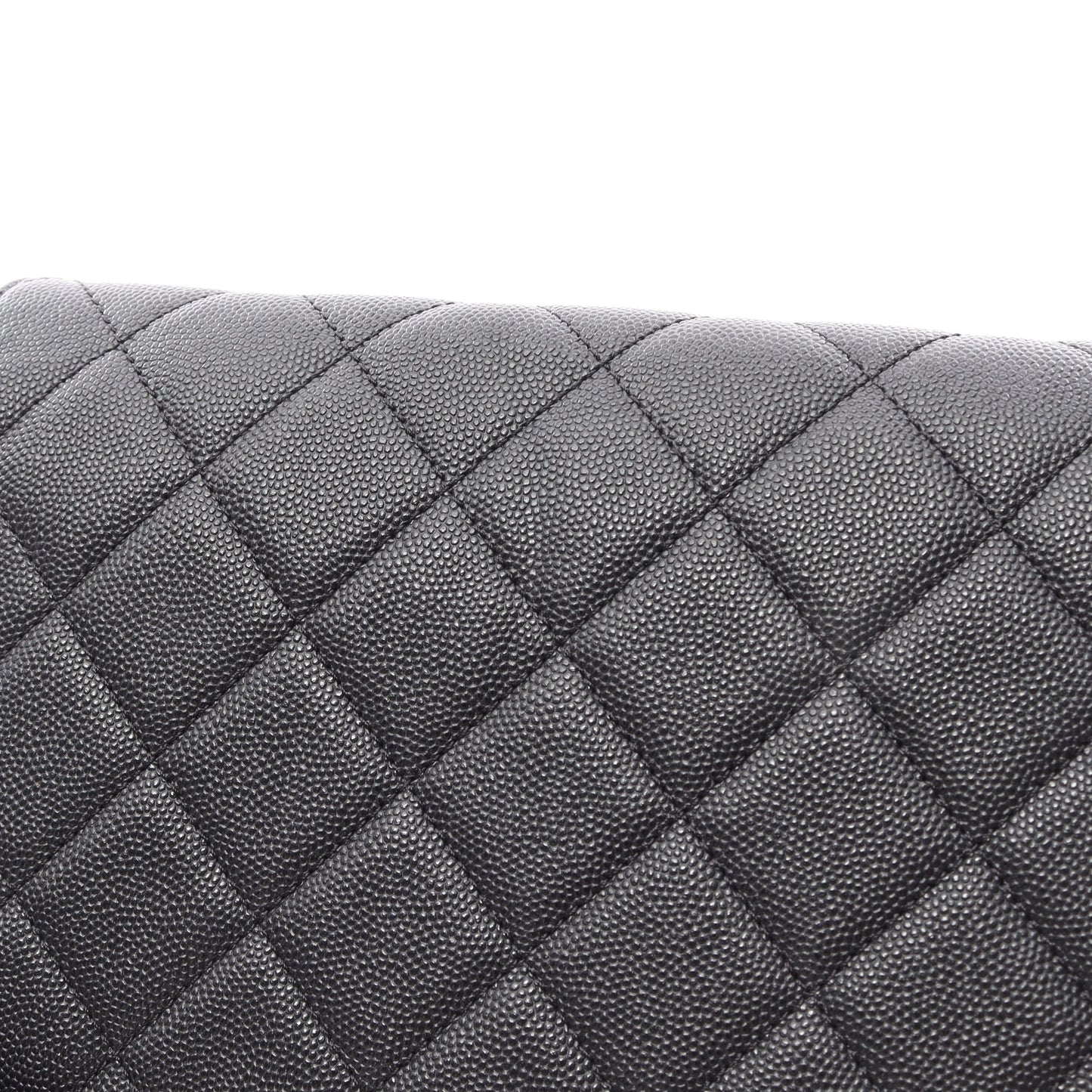マトラッセ チェーンショルダーバッグ キャビアスキン ブラック ゴールド金具 シャネル バッグ CHANEL