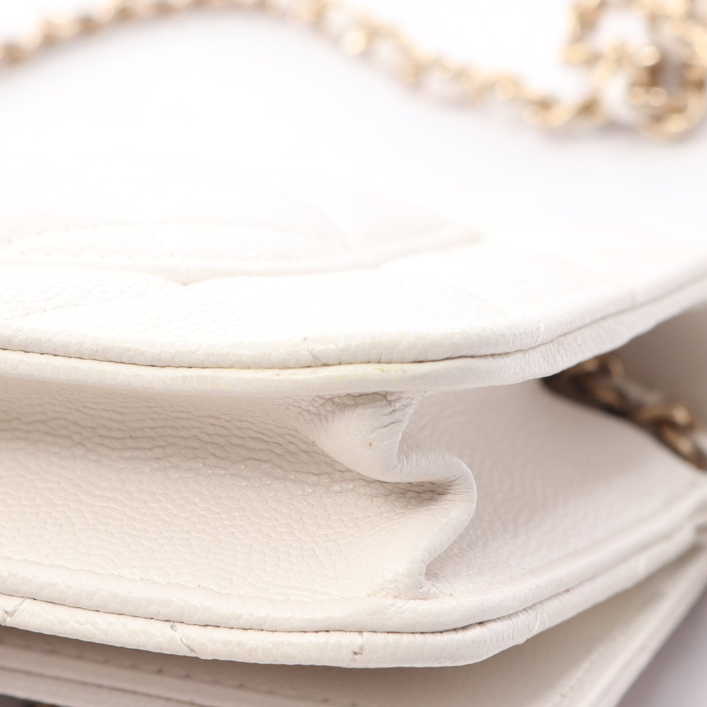 マトラッセ チェーンウォレット キャビアスキン ホワイト ゴールド金具 シャネル バッグ CHANEL