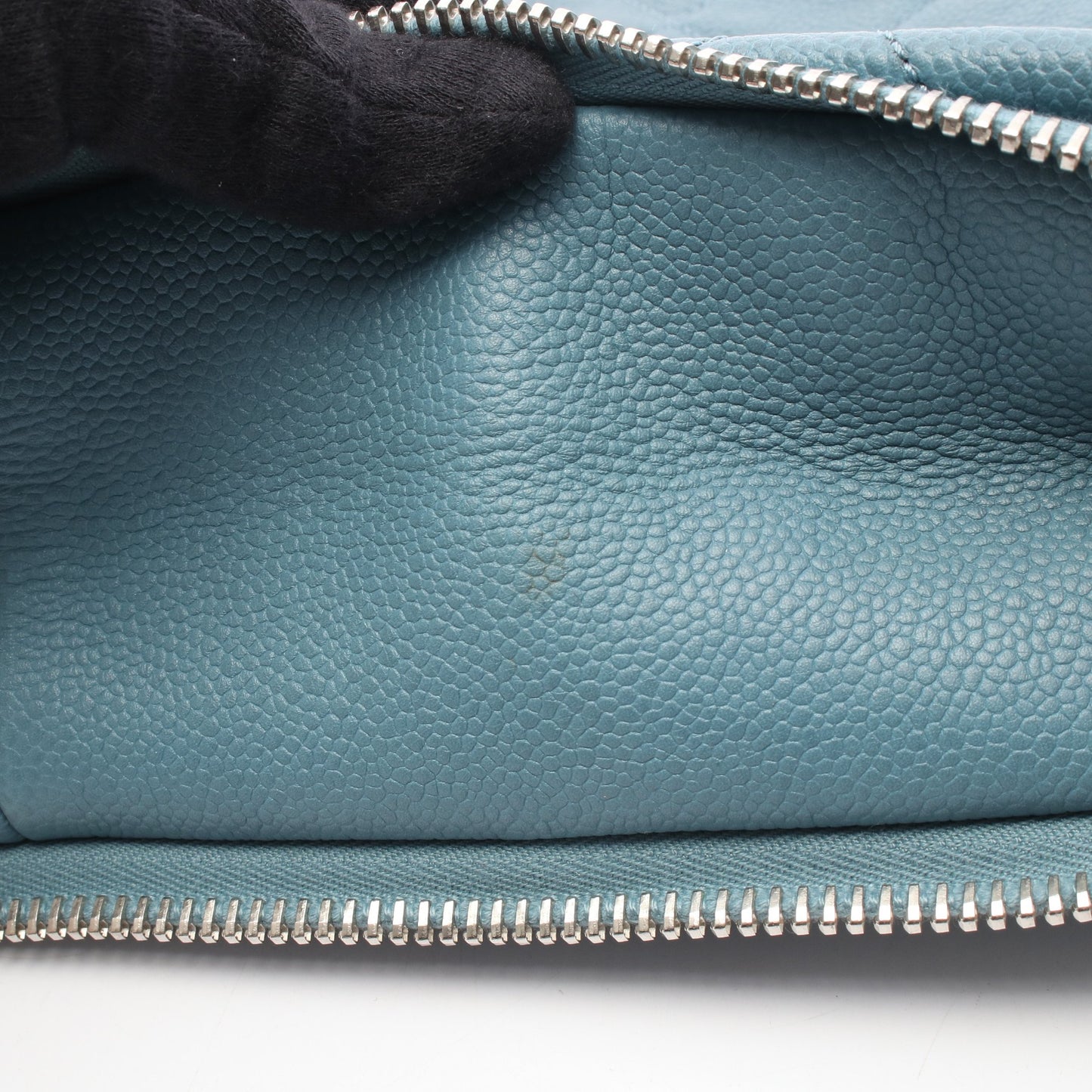 マトラッセ ココマーク チェーンショルダーバッグ ソフトキャビアスキン ブルー シルバー金具 シャネル バッグ CHANEL