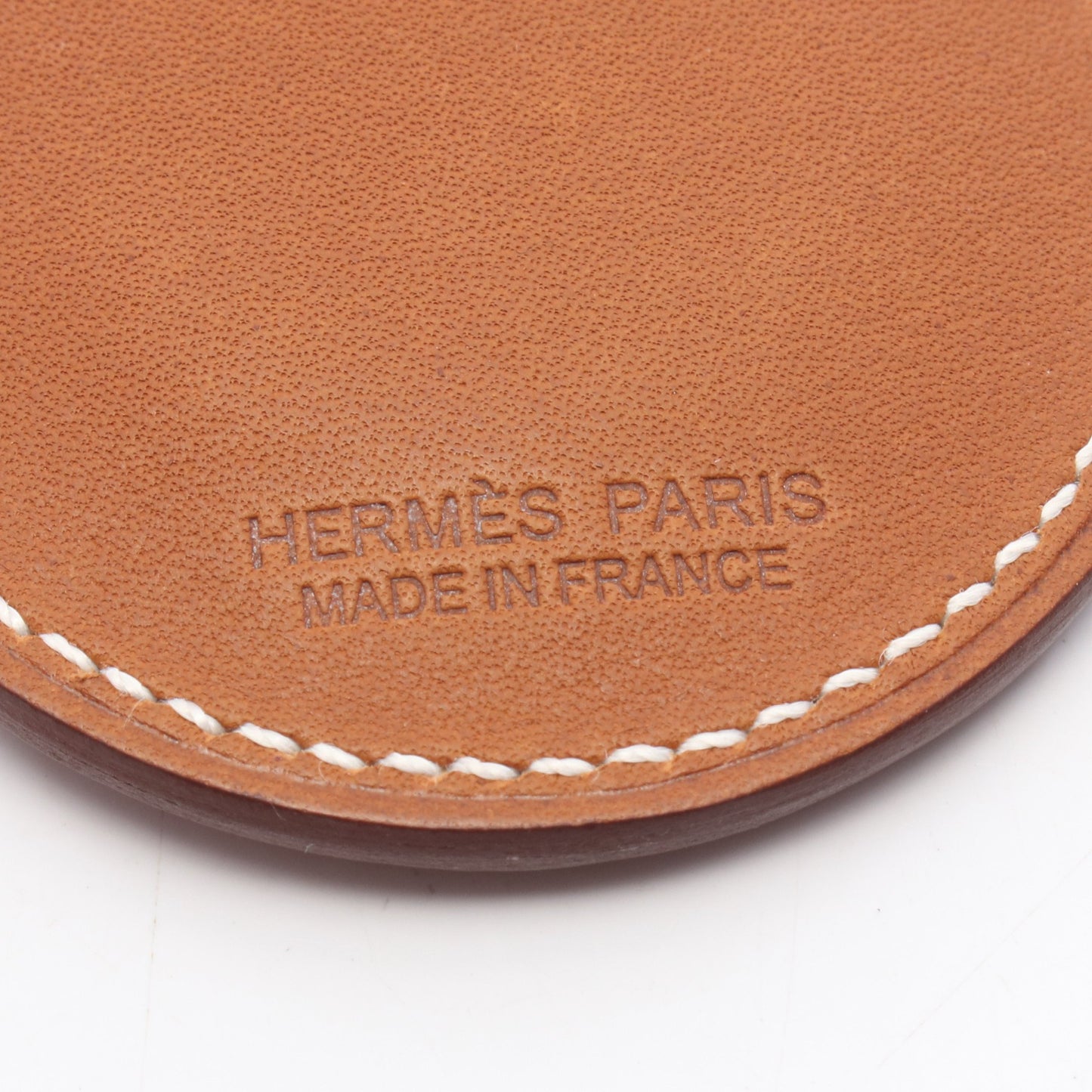 Apple AirTag Hermes エアタグ ゴールド ジョーヌドール バッグチャーム ヴォースイフト ライトブラウン イエロー Y刻印 エルメス