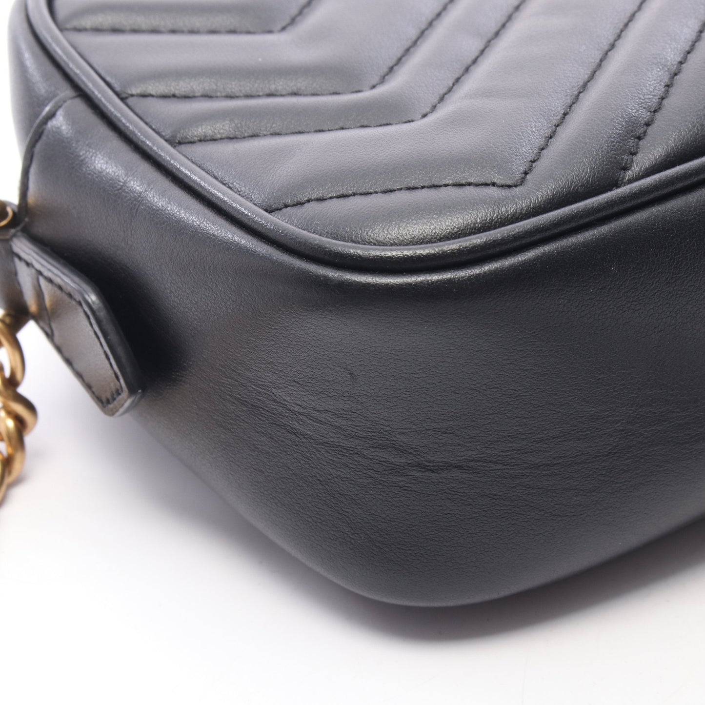 GGマーモント キルティング ミニバッグ チェーンショルダーバッグ レザー ブラック グッチ バッグ GUCCI