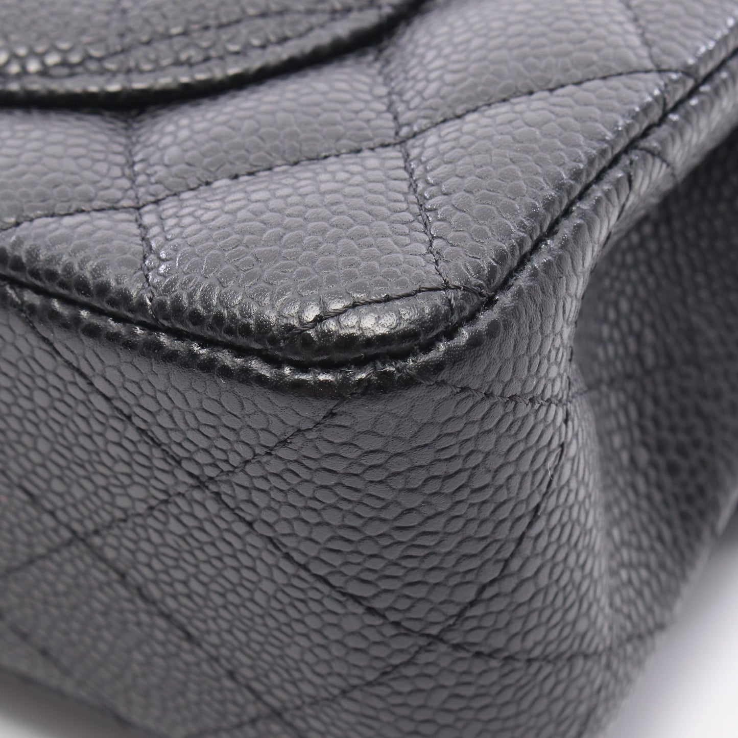 マトラッセ Wフラップ Wチェーンショルダーバッグ キャビアスキン ブラック シルバー金具 シャネル バッグ CHANEL