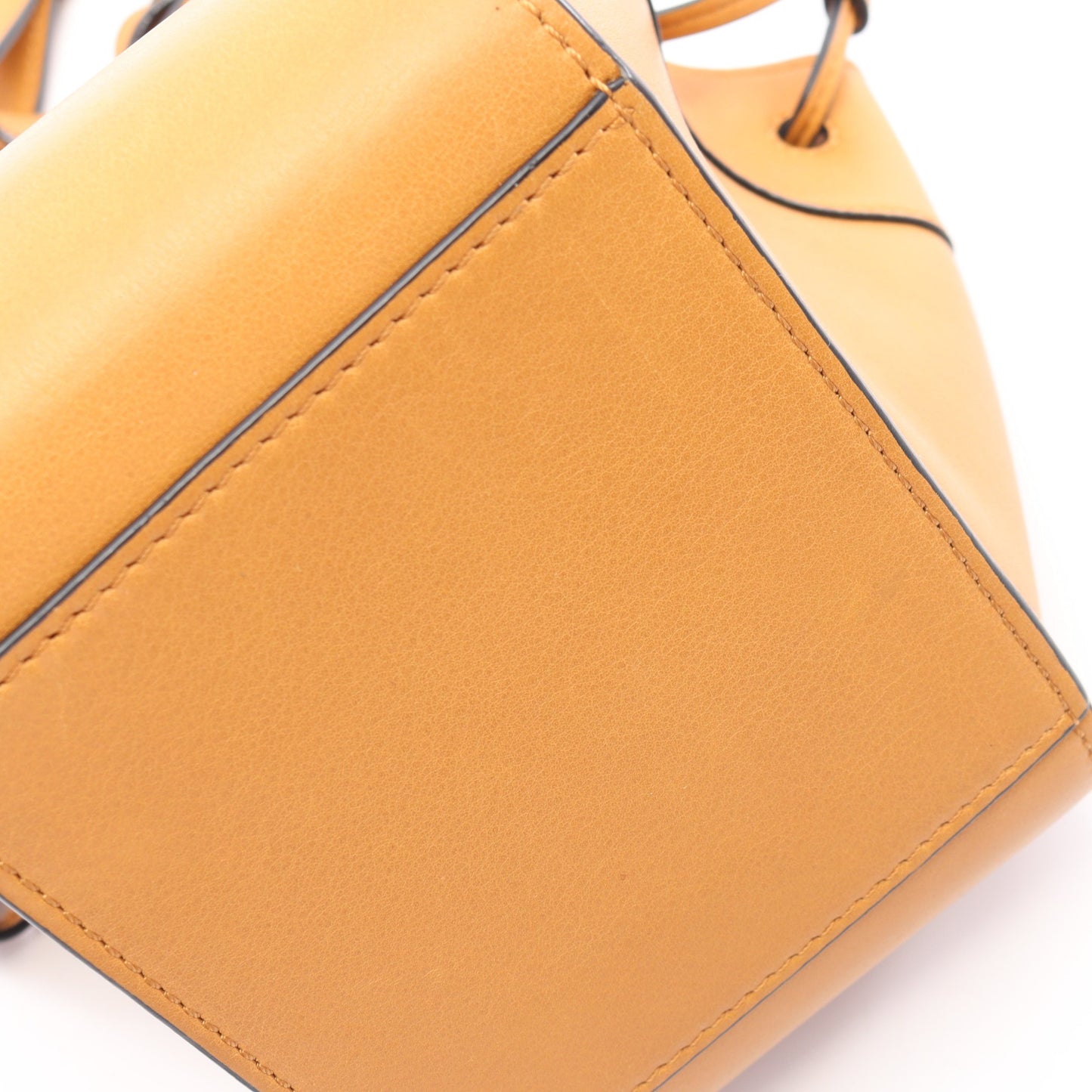 ハンモック ドローストリングバッグ ミニ 2WAY ハンドバッグ レザー ライトブラウン ロエベ バッグ LOEWE