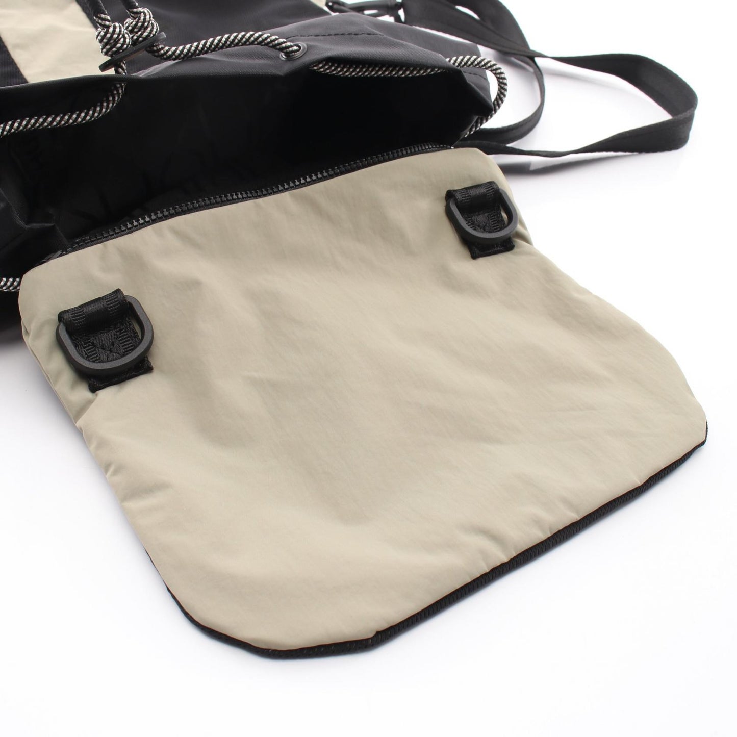 TRAVEL MULTI FUNCTION PACKABLE BACKPACK バックパック リュックサック ナイロン ブラック ベージュ ハンター
