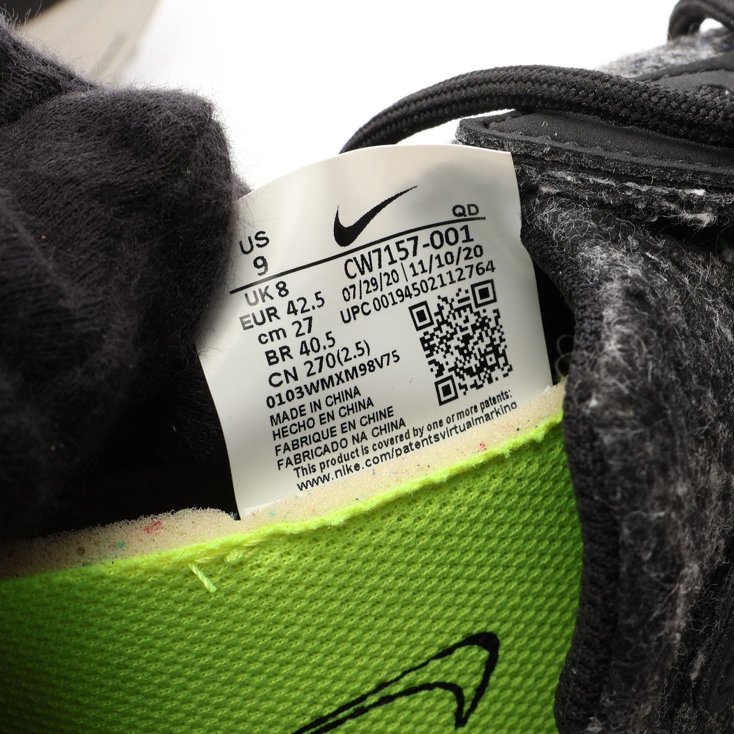 AIR ZOOM TYPE スニーカー ファブリック ダークグレー ブラック ライトグリーン ナイキ