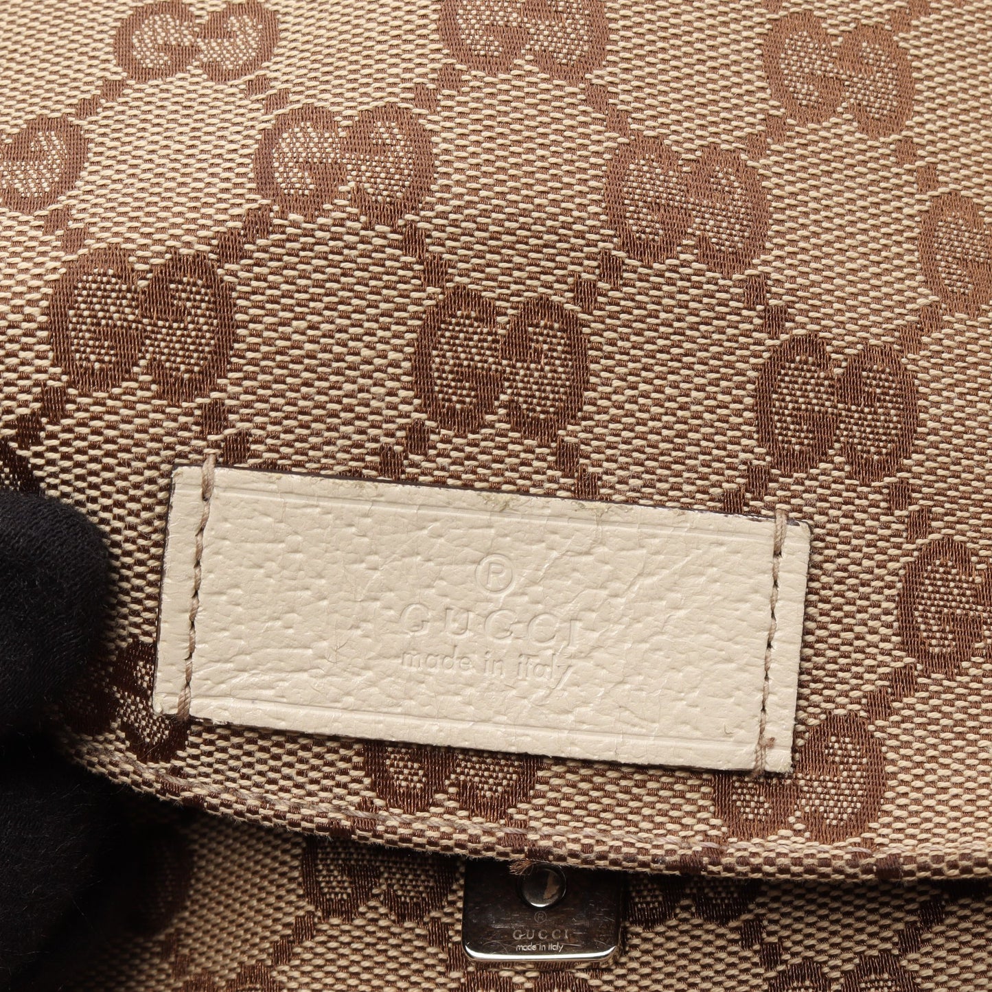 GGキャンバス ショルダーバッグ キャンバス レザー ベージュ オフホワイト グッチ バッグ GUCCI