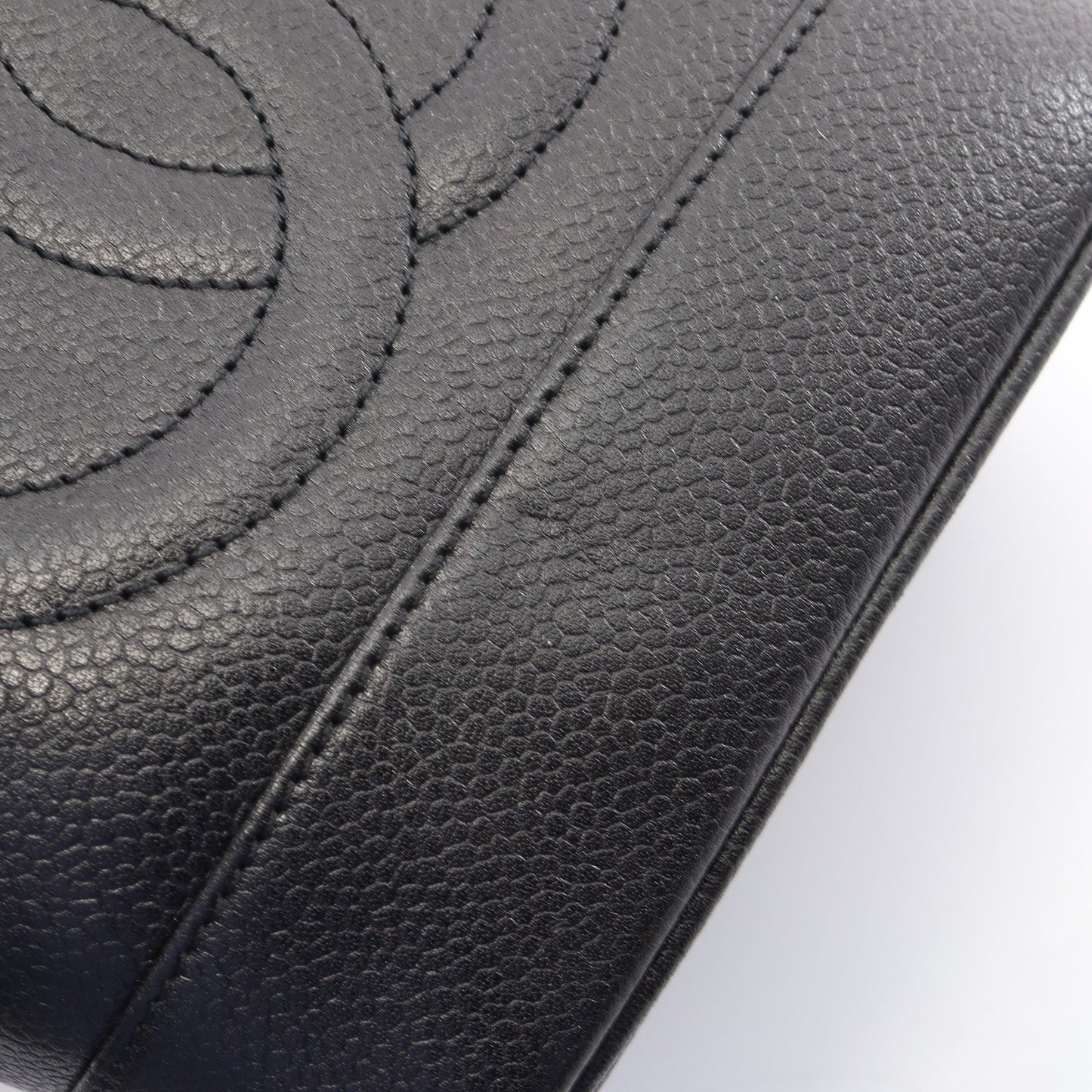 ココマーク ハンドバッグ バニティバッグ キャビアスキン ブラック ゴールド金具 シャネル バッグ CHANEL
