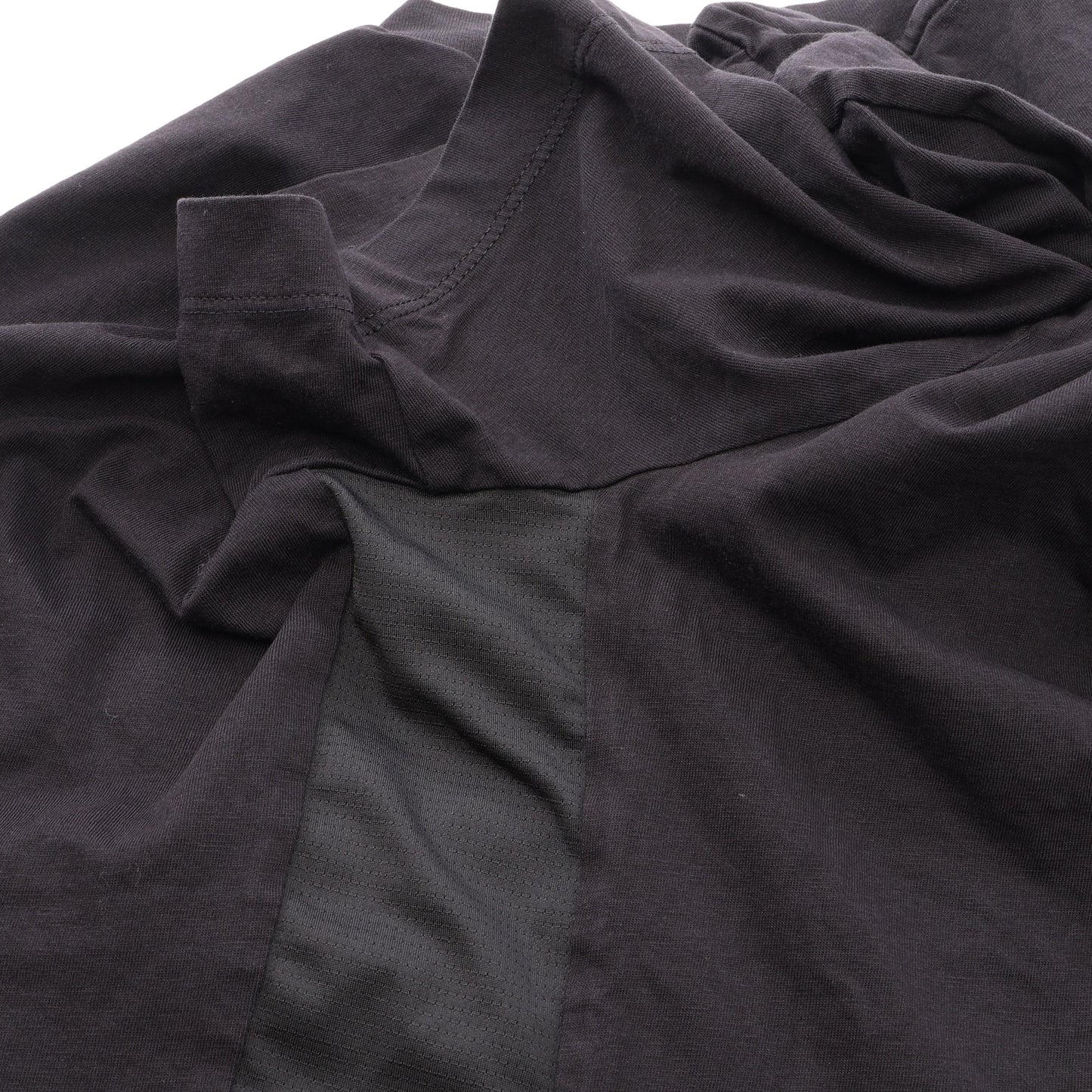 ロゴ テクニカルメッシュ切替 クルーネック Tシャツ 半袖Tシャツ コットン ブラック モンクレール