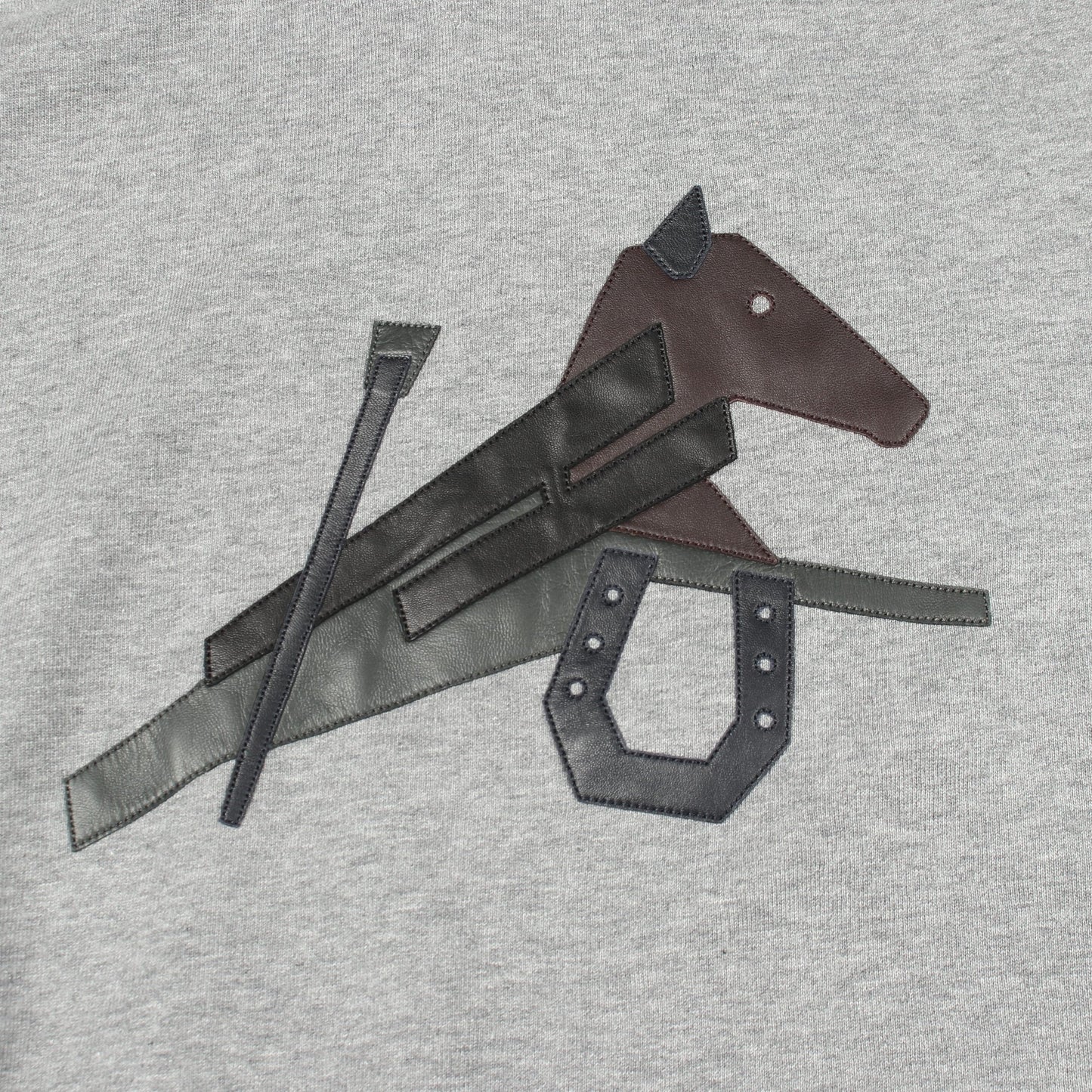 PUZZLE EQUESTRE レザーパッチ 裏起毛 プルオーバーパーカー コットン グレー エルメス