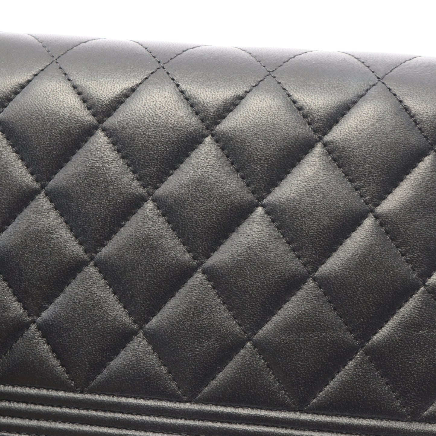 ボーイシャネル チェーンウォレット ラムスキン ブラック ゴールド金具 シャネル