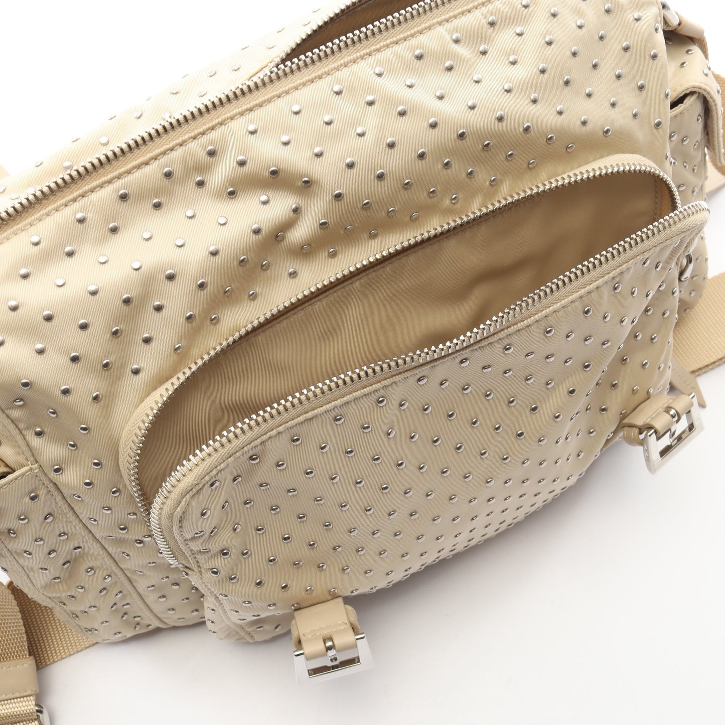 Re-Nylon スタッズ ショルダーバッグ ナイロン レザー ベージュ プラダ
