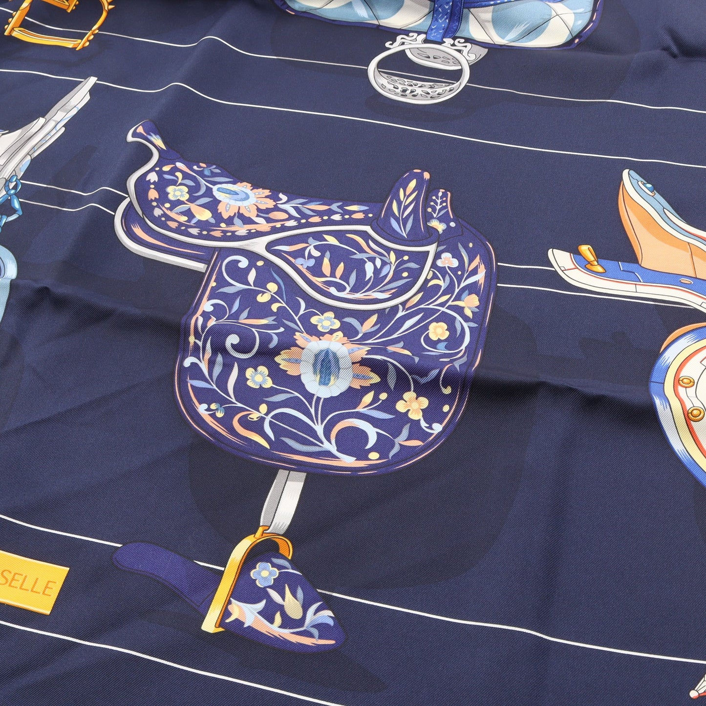 カレ90 TOUS EN SELLE スカーフ シルク ネイビー マルチカラー エルメス