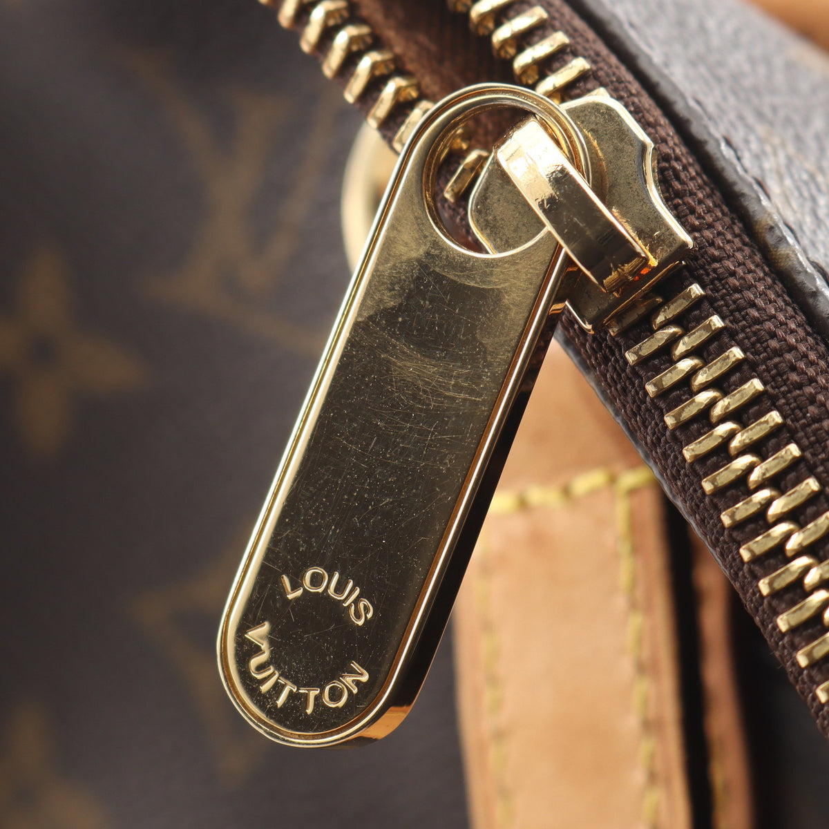 トータリーPM モノグラム ショルダーバッグ トートバッグ PVC レザー ブラウン ルイヴィトン バッグ LOUIS VUITTON