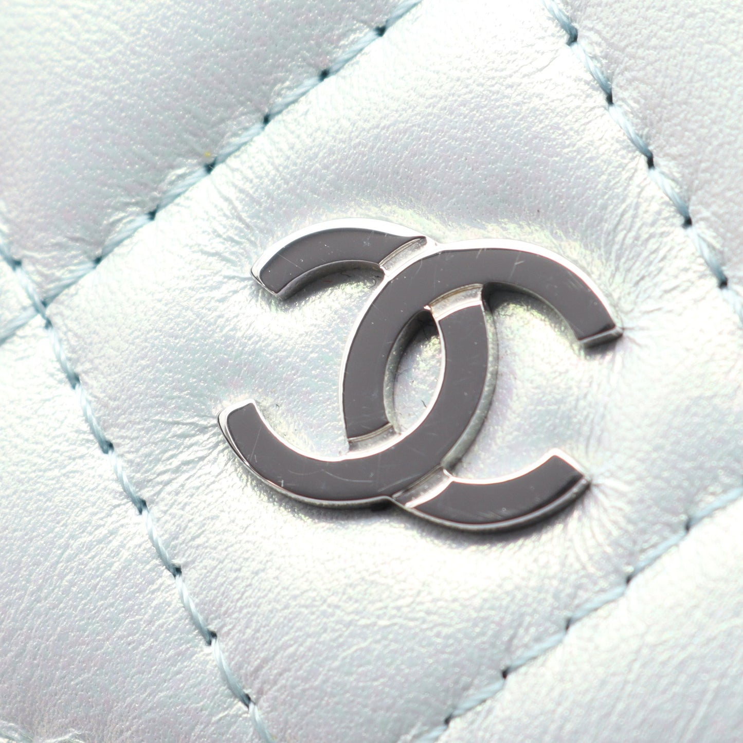 マトラッセ チェーンウォレット ラムスキン ライトブルー シルバー金具 シャネル バッグ CHANEL