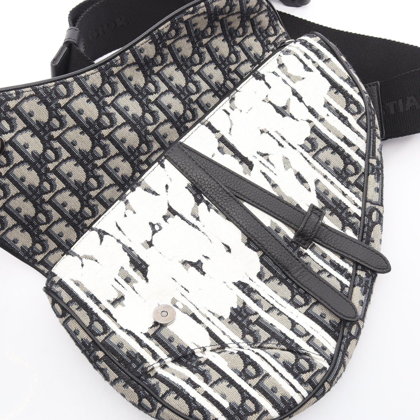 DIOR × Raymond Pettibon SADDLE サドル オブリーク ボディバッグ キャンバス レザー ネイビー ホワイト ブラック クリスチャンディオール