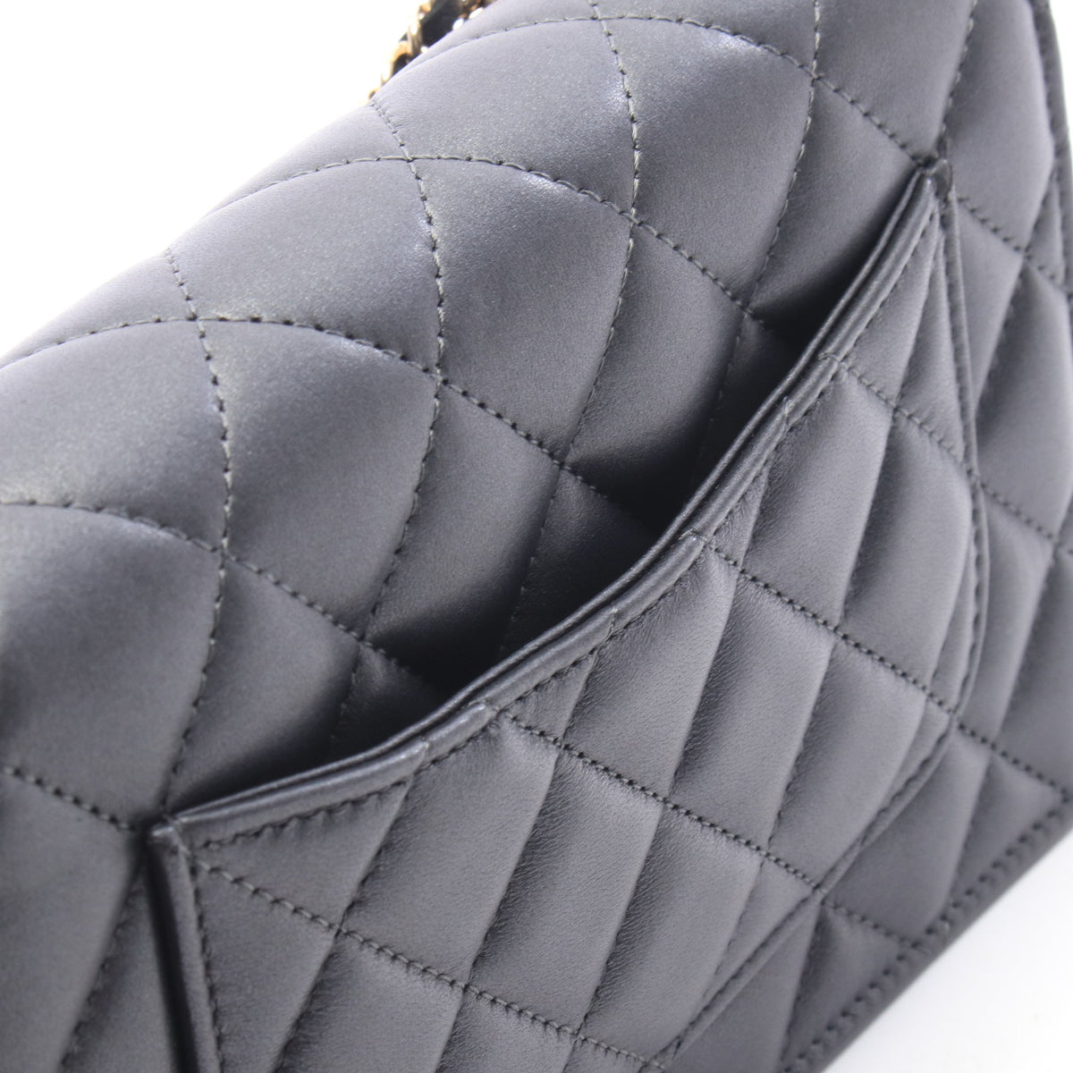 マトラッセ チェーンウォレット ラムスキン ブラック ゴールド金具 シャネル バッグ CHANEL