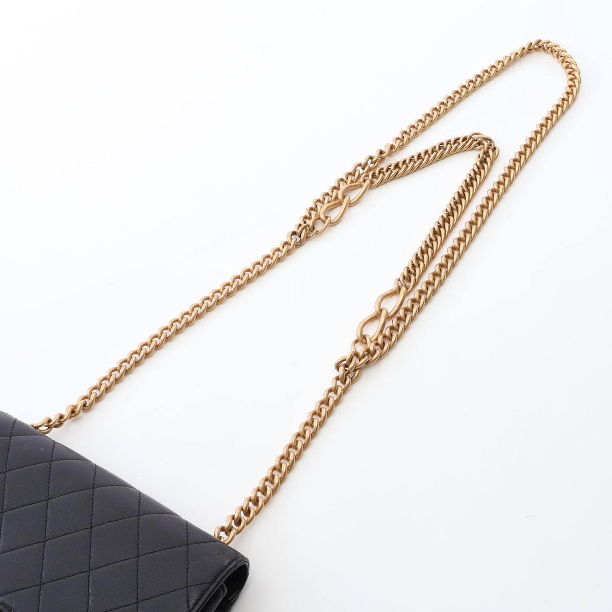 マトラッセ チェーンショルダーバッグ レザー ブラック ゴールド金具 シャネル バッグ CHANEL