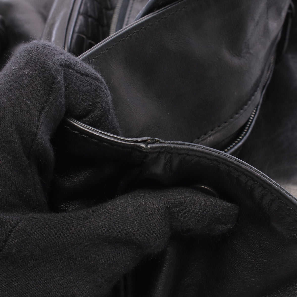 イントレチャート ハンドバッグ トートバッグ ラムスキン ブラック ボッテガヴェネタ バッグ BOTTEGA VENETA