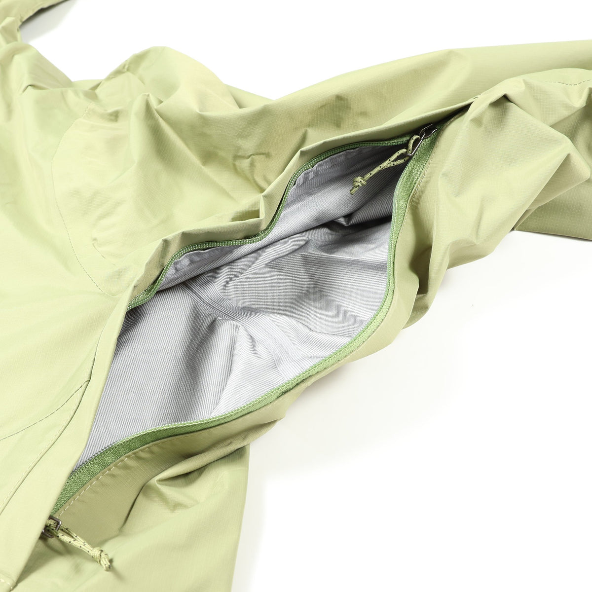 TORRENTSHELL 3L RAIN JKT マウンテンパーカー ナイロン グリーン パタゴニア