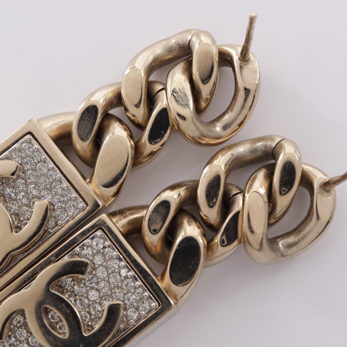 ココマーク ロックチェーン スイング ピアス GP ラインストーン ゴールド クリア B21C シャネル