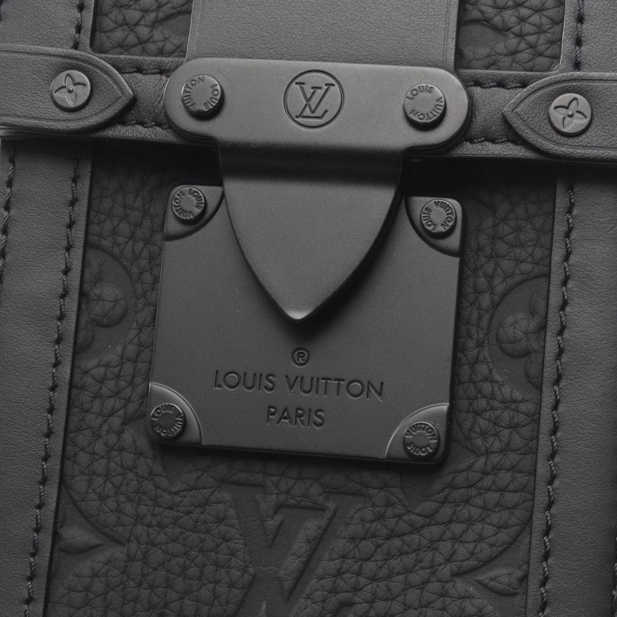 ルイ・ヴィトン ヴェルティカルトランク ウェアラブルウォレット ショルダーバッグ ブラック系 ノワール バッグ LOUIS VUITTON