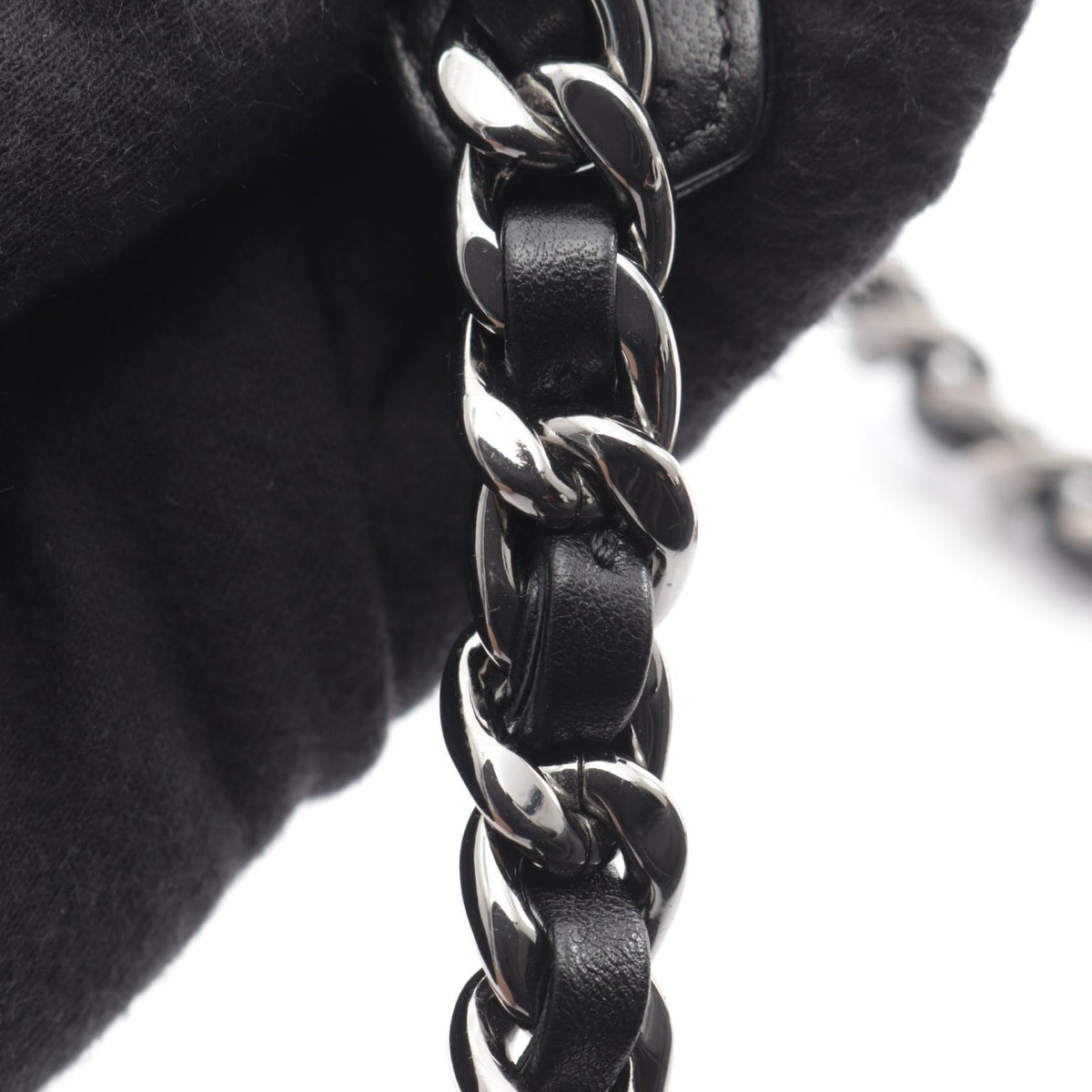 シャネル 19 ディズヌフ マトラッセ コンビ金具 2WAY ショルダーバッグ ブラック系 バッグ CHANEL