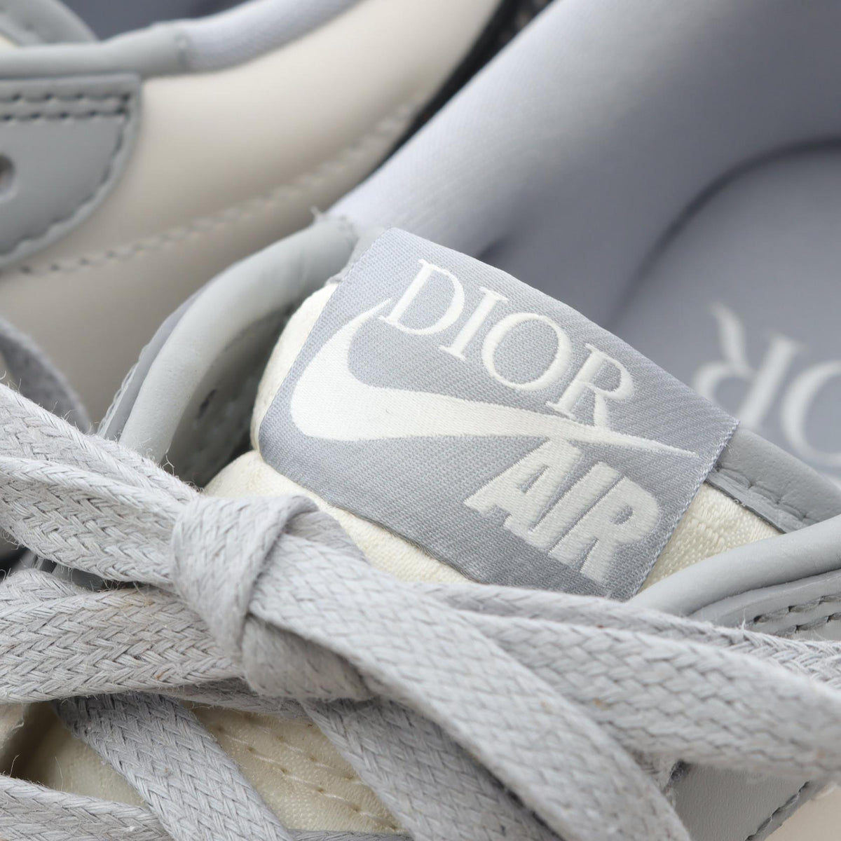 ディオール DIOR × Nike Air Jordan 1 Low スニーカー ホワイト系 グレー系