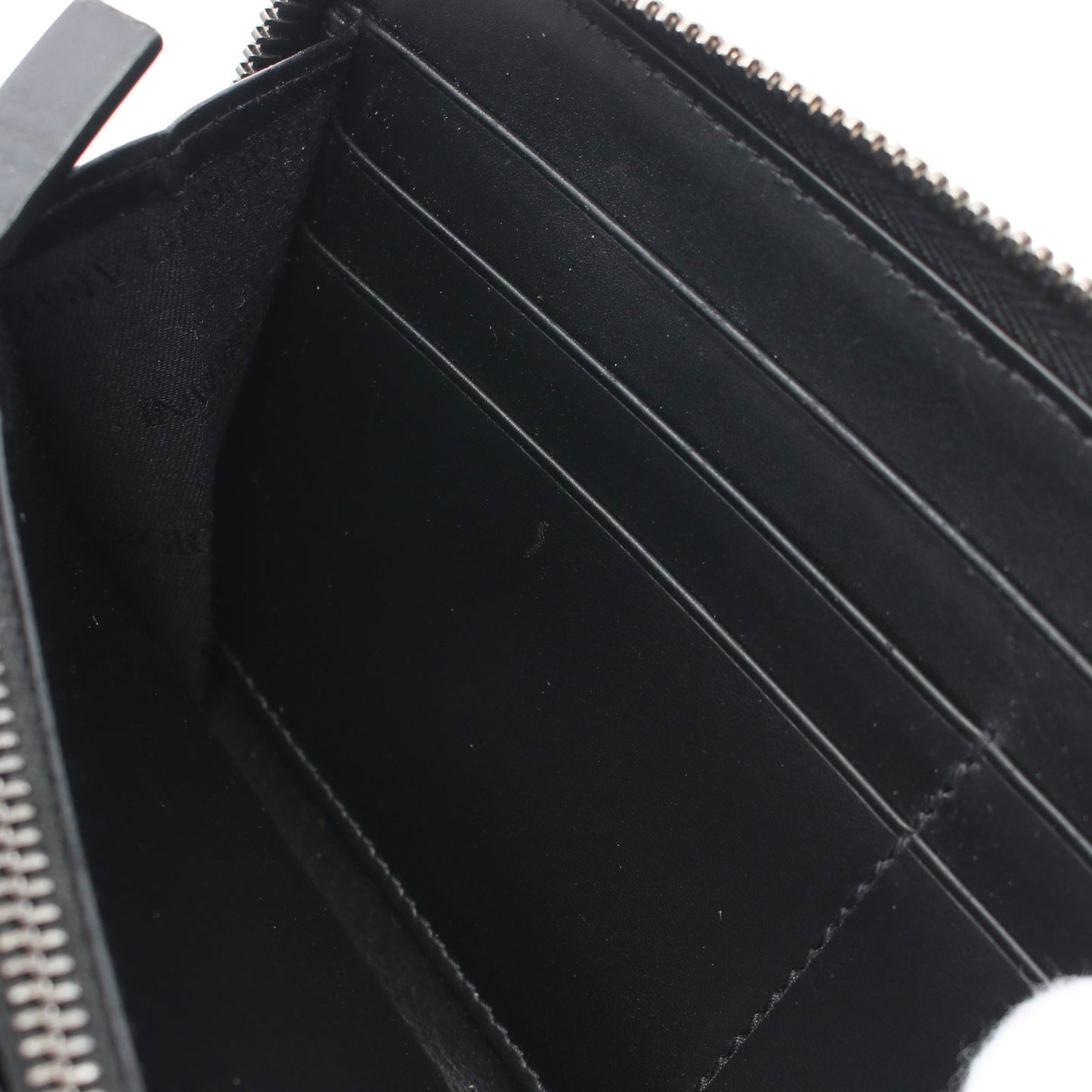 ラウンドファスナー長財布 レザー ブラック ジョルジオアルマーニ 財布・小物 GIORGIO ARMANI