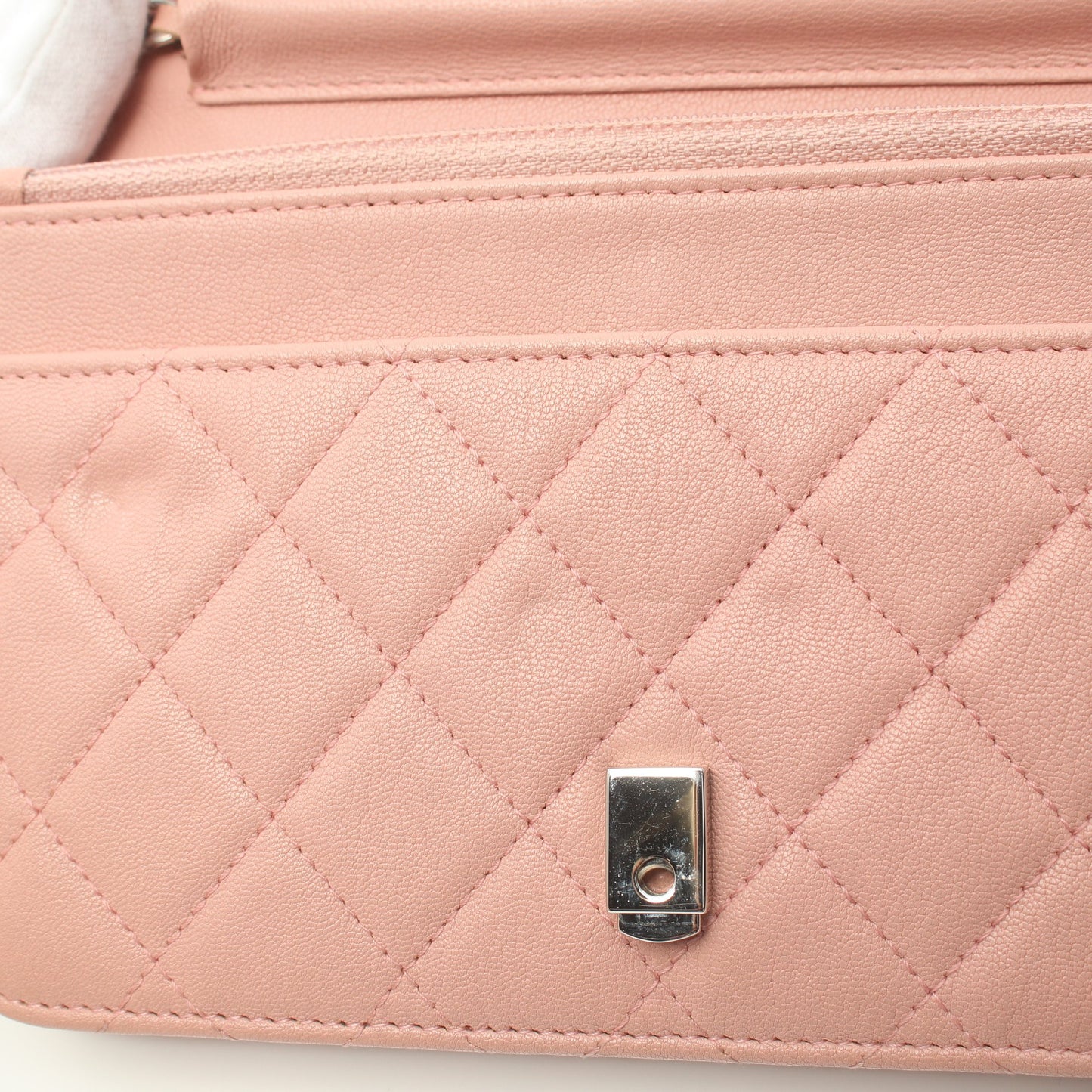 マトラッセ チェーンウォレット レザー ピンク シルバー金具 シャネル バッグ CHANEL