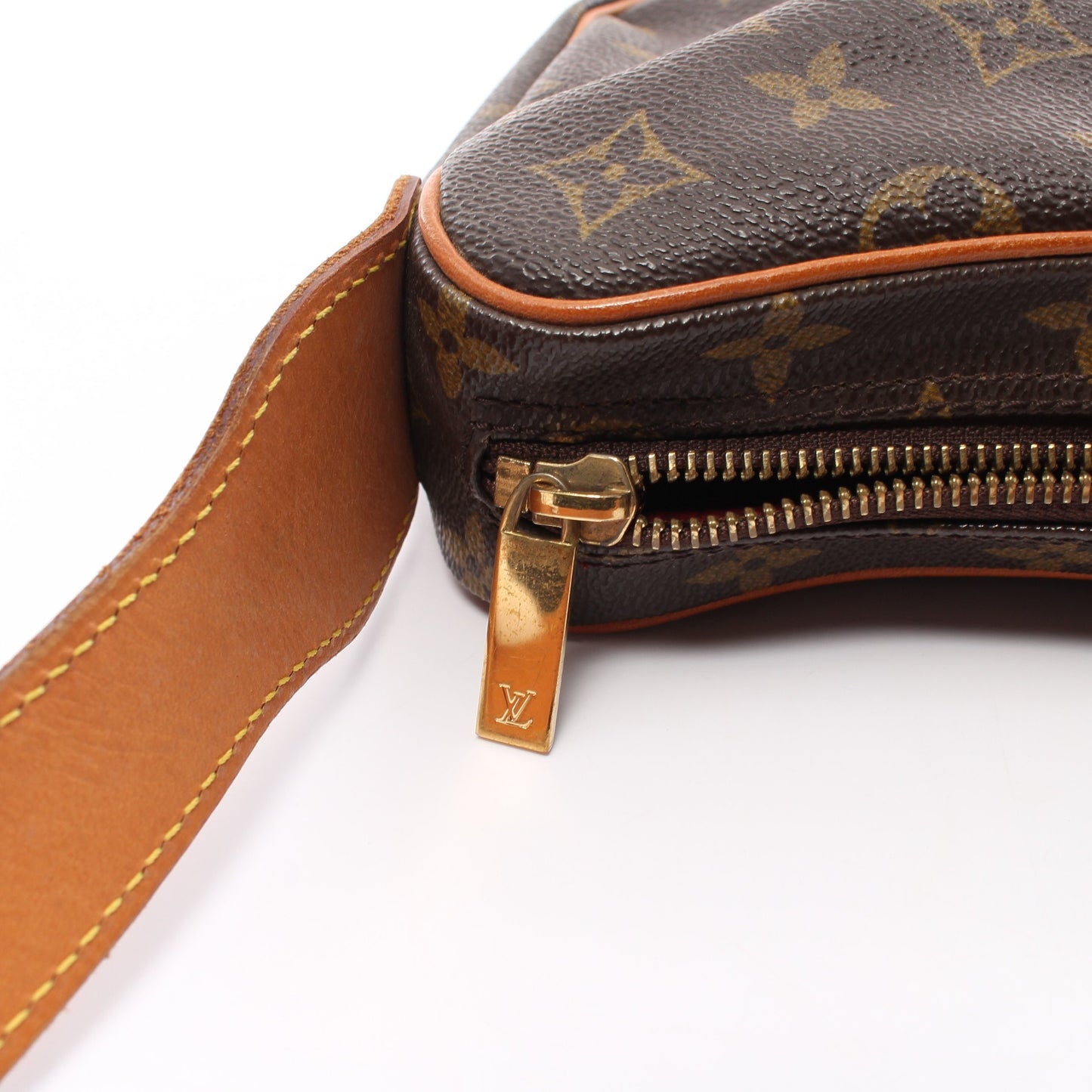クロワッサンMM モノグラム ショルダーバッグ PVC レザー ブラウン ルイヴィトン バッグ LOUIS VUITTON