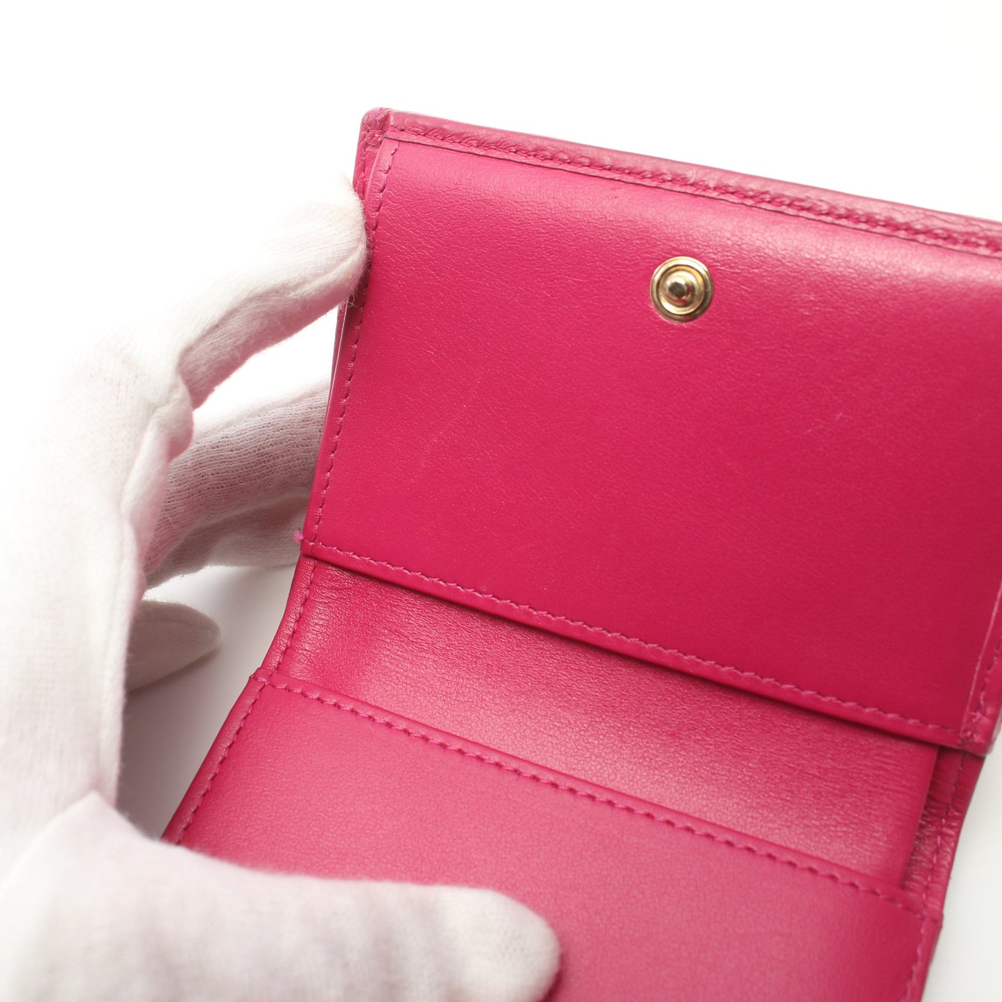 マトラッセ 三つ折り財布 レザー ピンクパープル ゴールド金具 シャネル 財布・小物 CHANEL