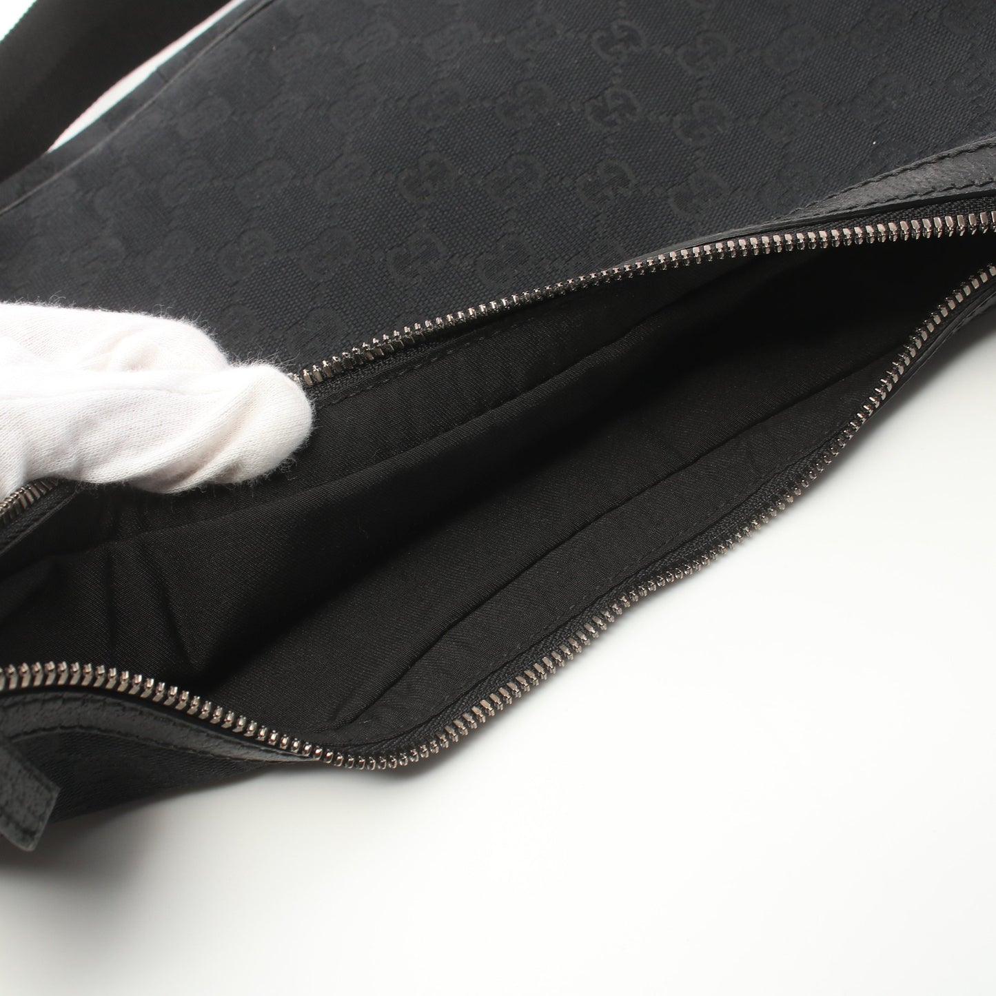 GGキャンバス ショルダーバッグ キャンバス レザー ブラック グッチ バッグ GUCCI